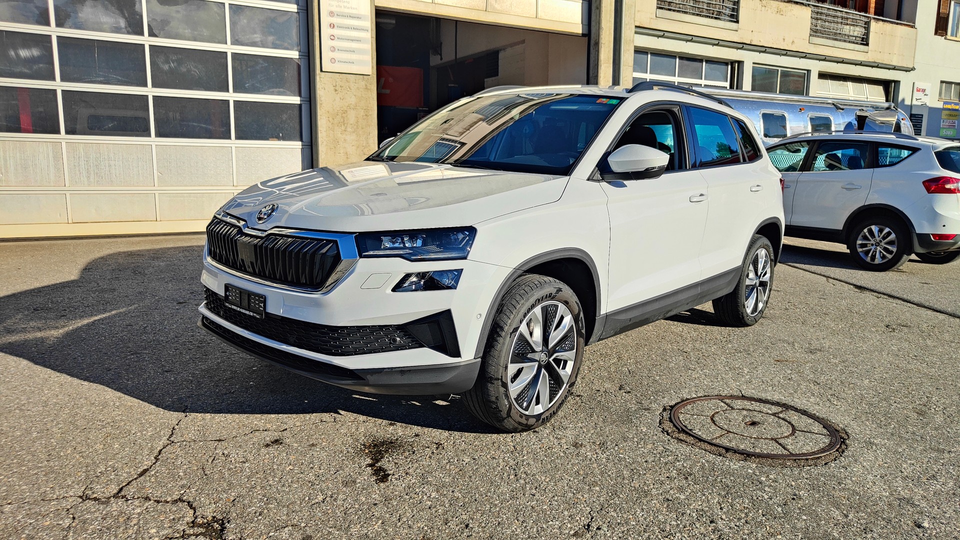 SKODA Karoq 2.0 TDI CR Style 4x4 DSG-image-1