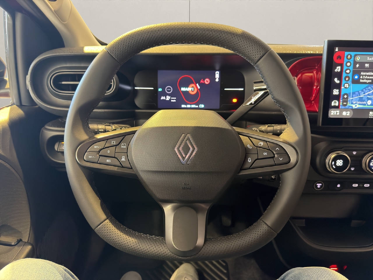 RENAULT Twingo E-Tech Urban Range techno-image-8