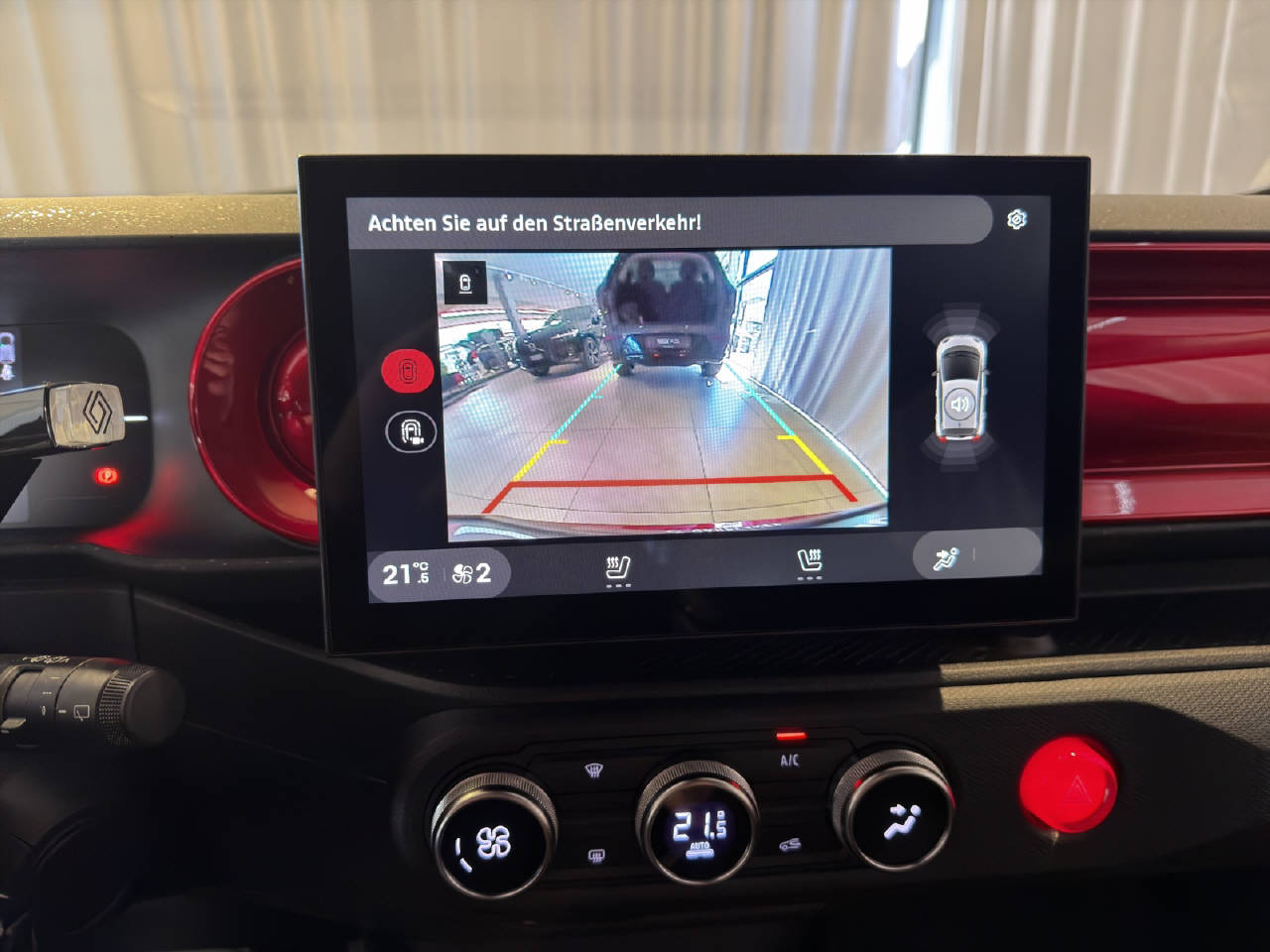 RENAULT Twingo E-Tech Urban Range techno-image-10