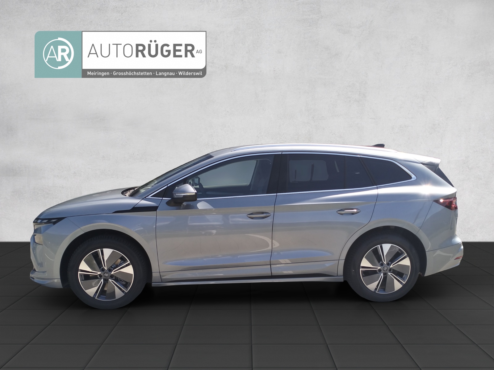 SKODA Enyaq 85 Dynamic-image-2