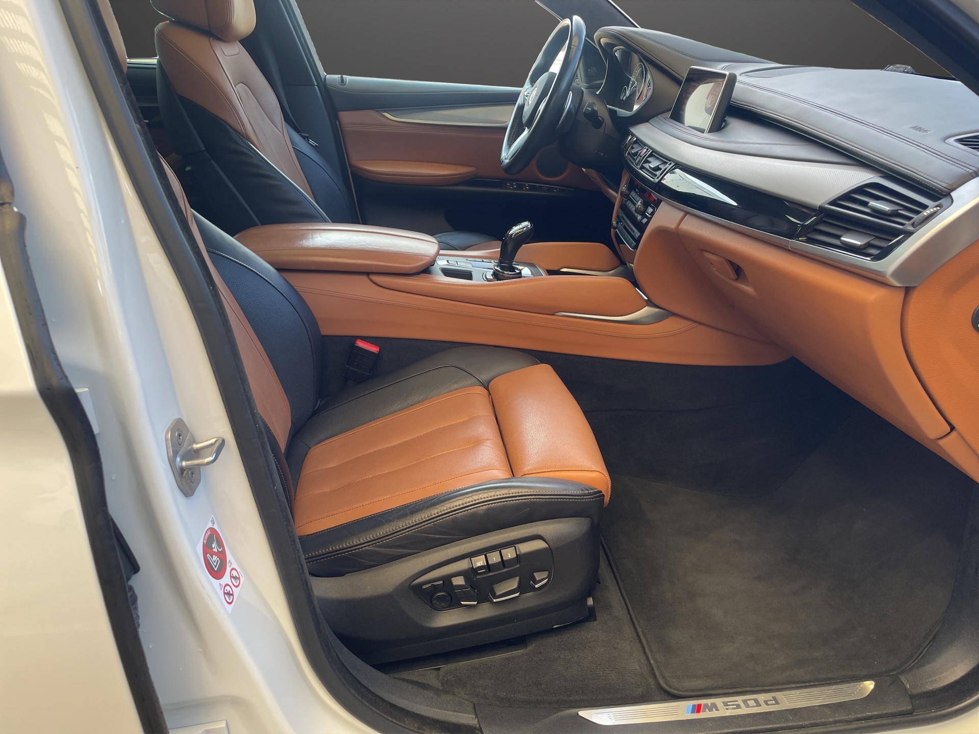 BMW X6 M50d Steptronic-image-14