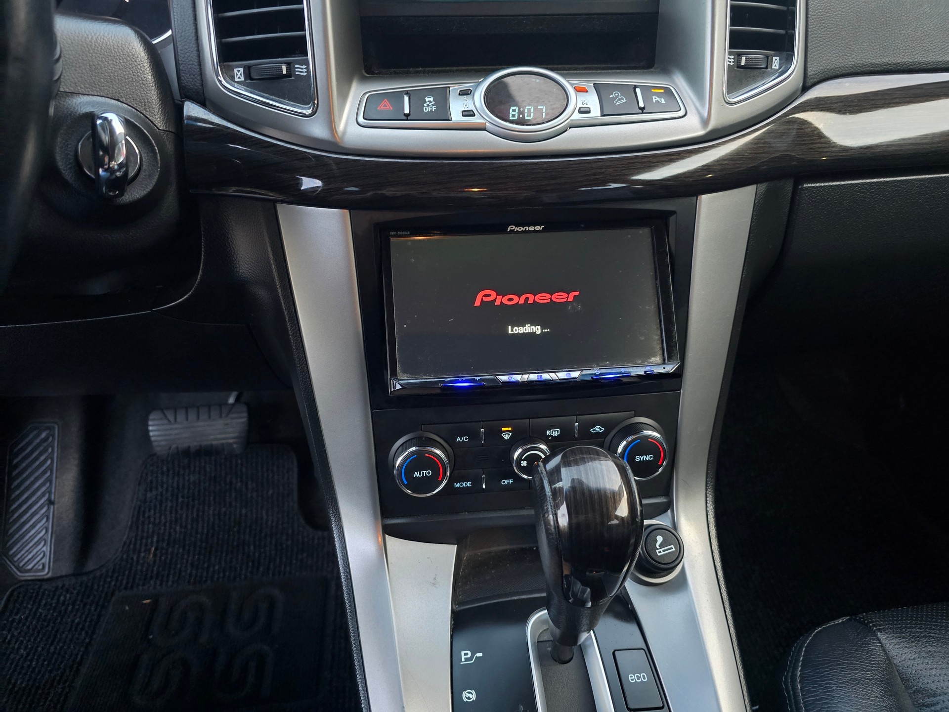 CHEVROLET Captiva 2.2 VCDi LTZ 4WD Automatic-image-22