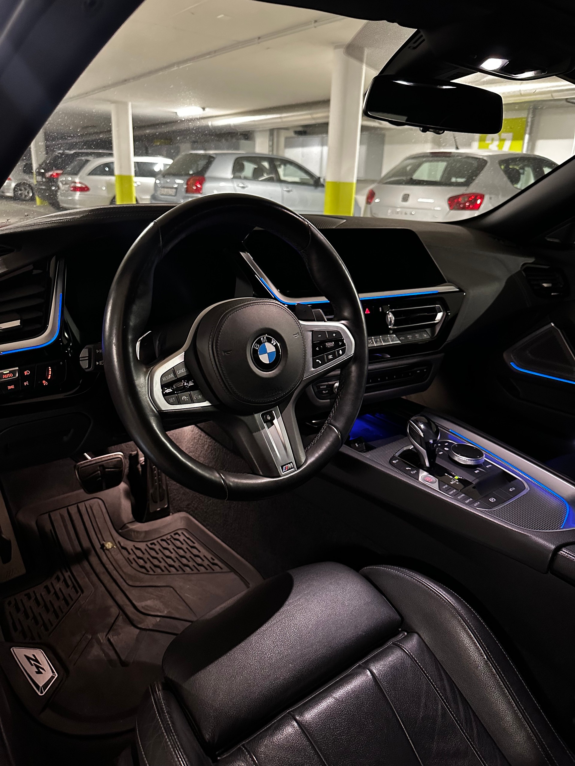 BMW M40i-image-3