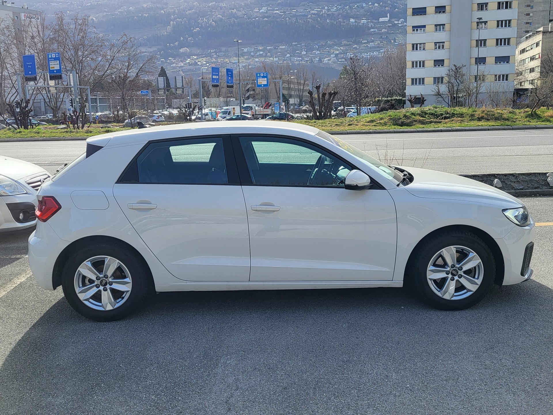 AUDI 1.0 30 TFSI-image-4