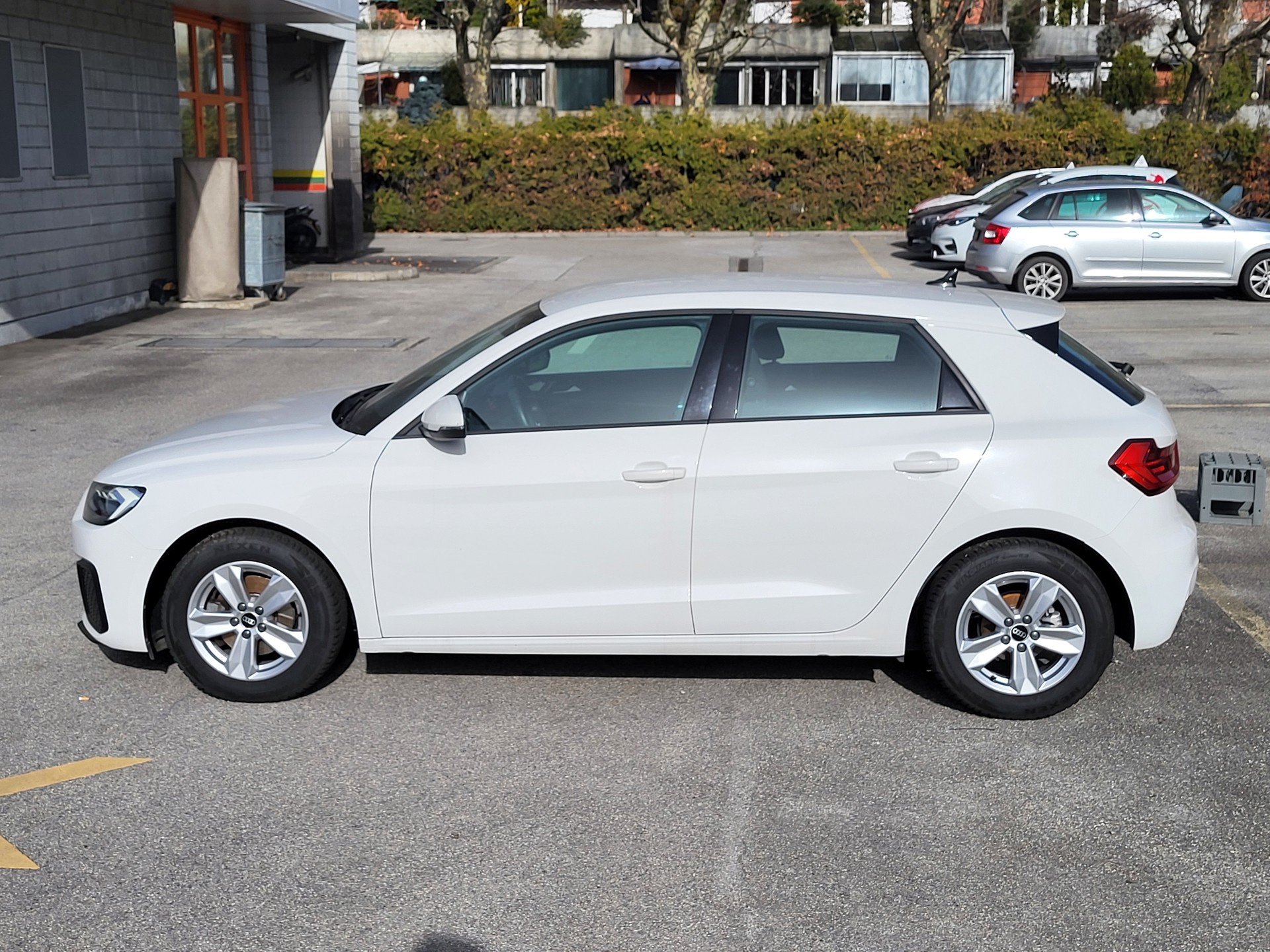 AUDI 1.0 30 TFSI-image-2