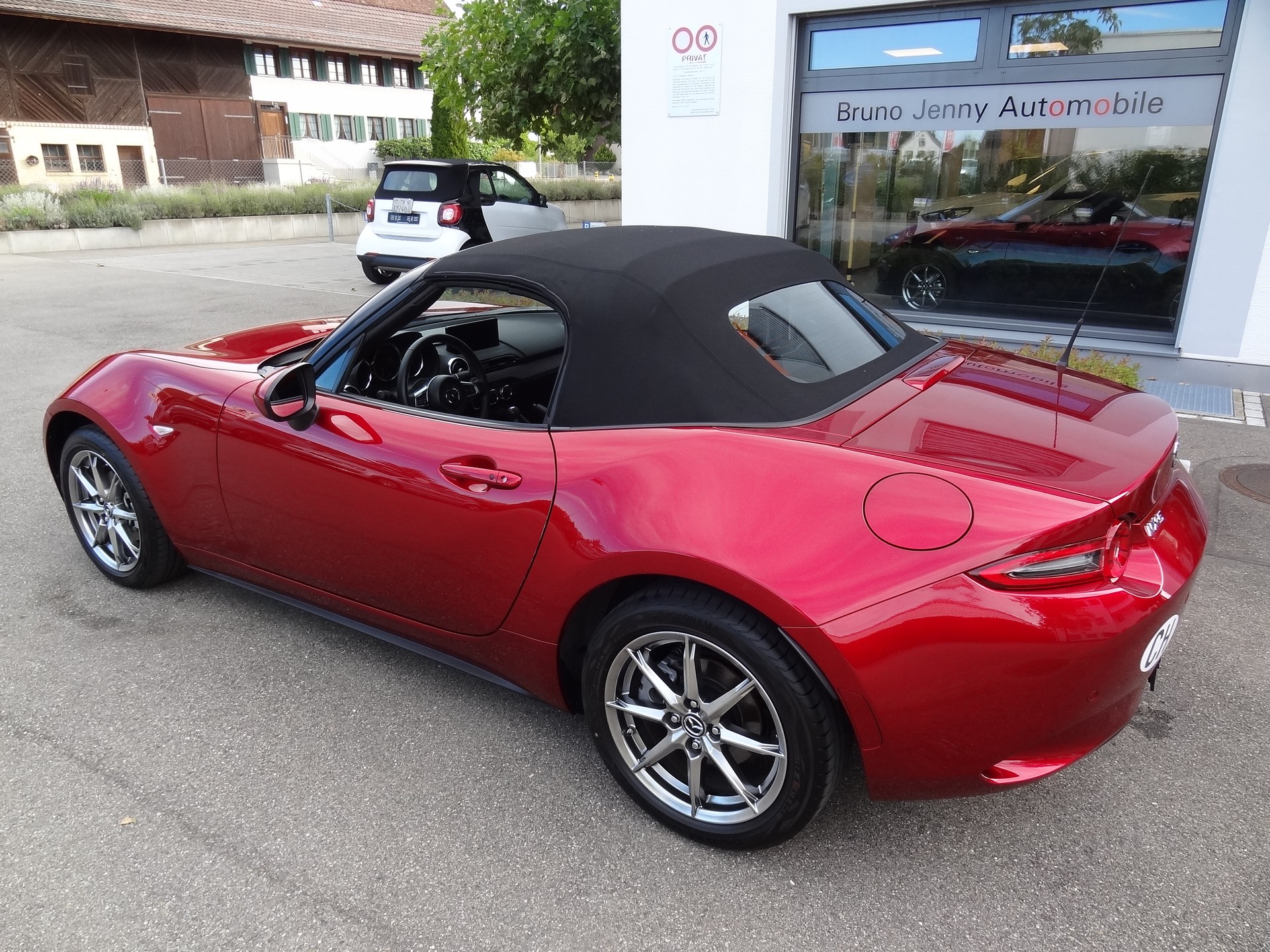 MAZDA MX-5 Skyactiv-G 132 Exclusive-line-image-20