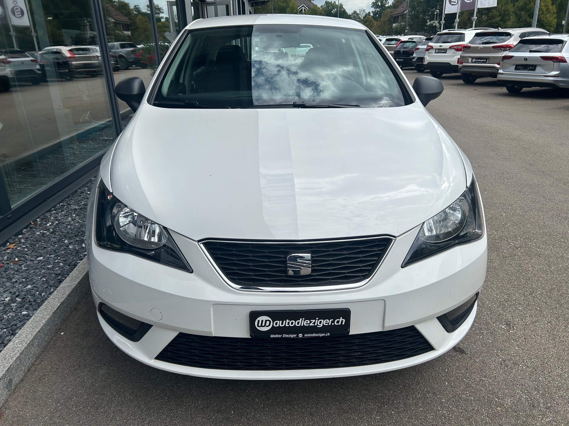SEAT Ibiza 1.2 TSI Style-image-1