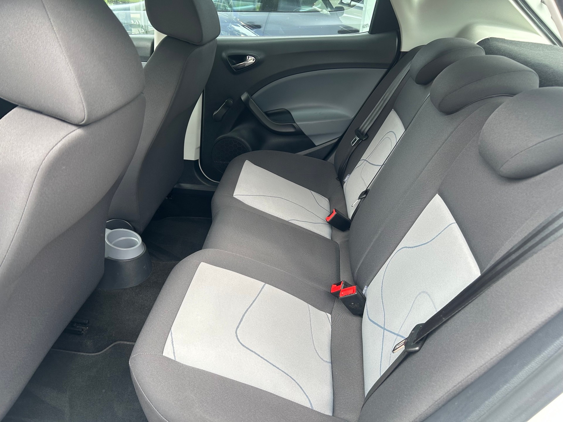 SEAT Ibiza 1.2 TSI Style-image-10