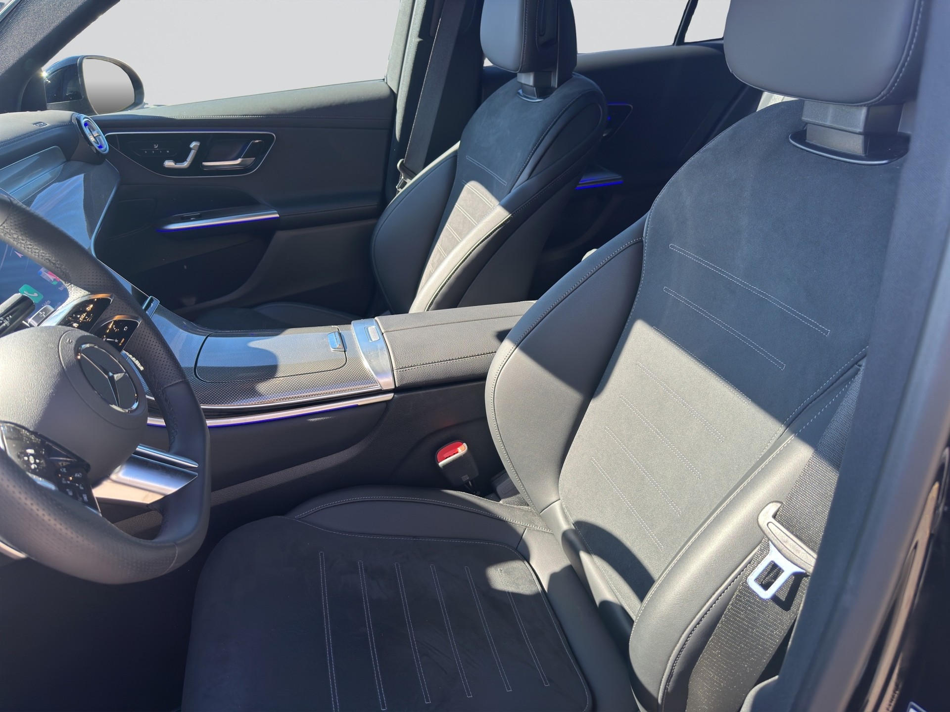 MERCEDES-BENZ GLC 300 d 4Matic 9G-Tronic AMG Edition Night-image-5