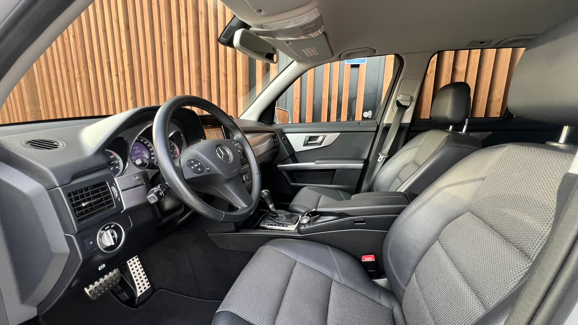 MERCEDES-BENZ GLK 250 CDI BLUE EFFICIENCY SPORT 4MATIC 7G-TRONIC l 204 PS-image-20