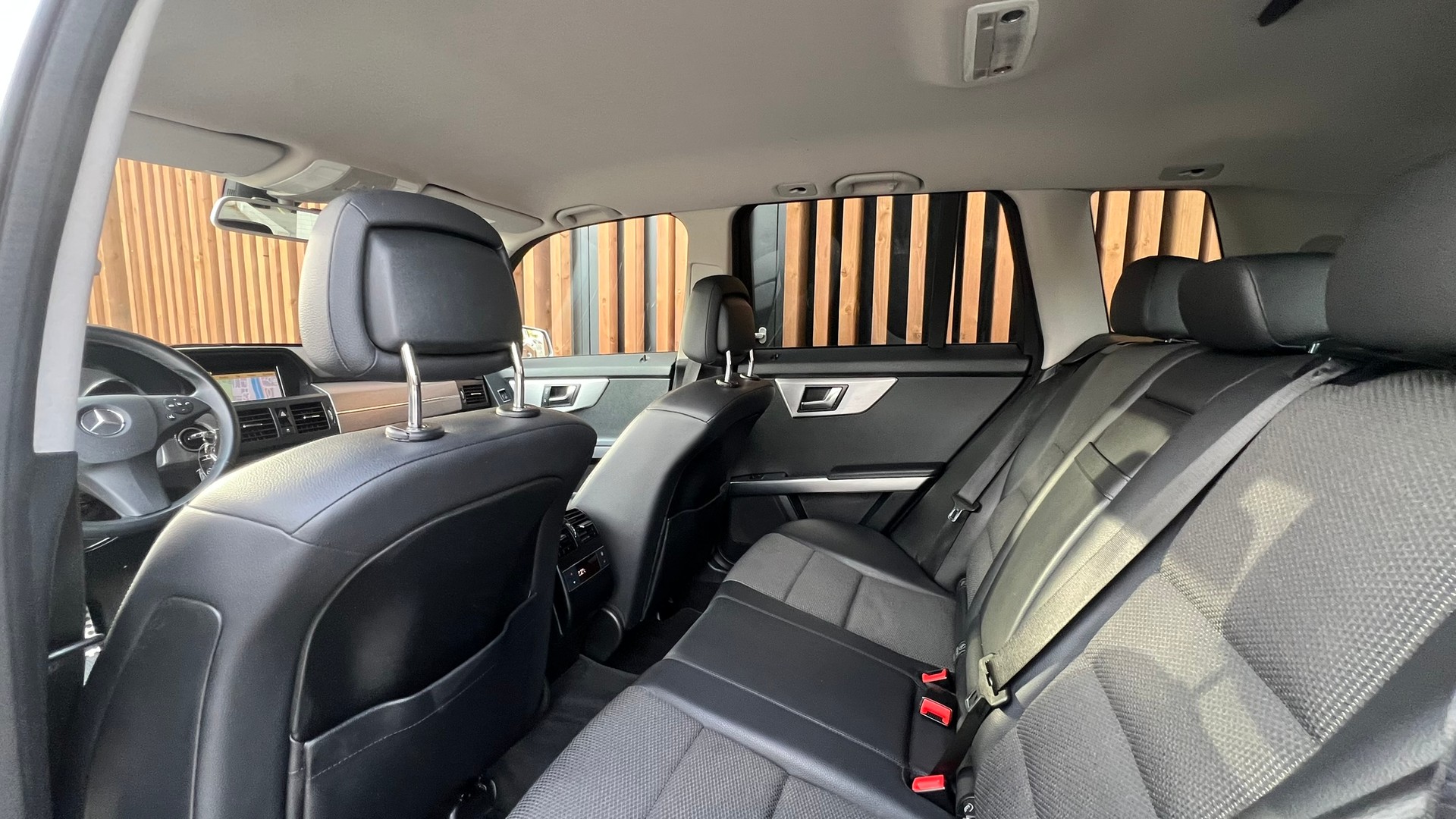 MERCEDES-BENZ GLK 250 CDI BLUE EFFICIENCY SPORT 4MATIC 7G-TRONIC l 204 PS-image-25