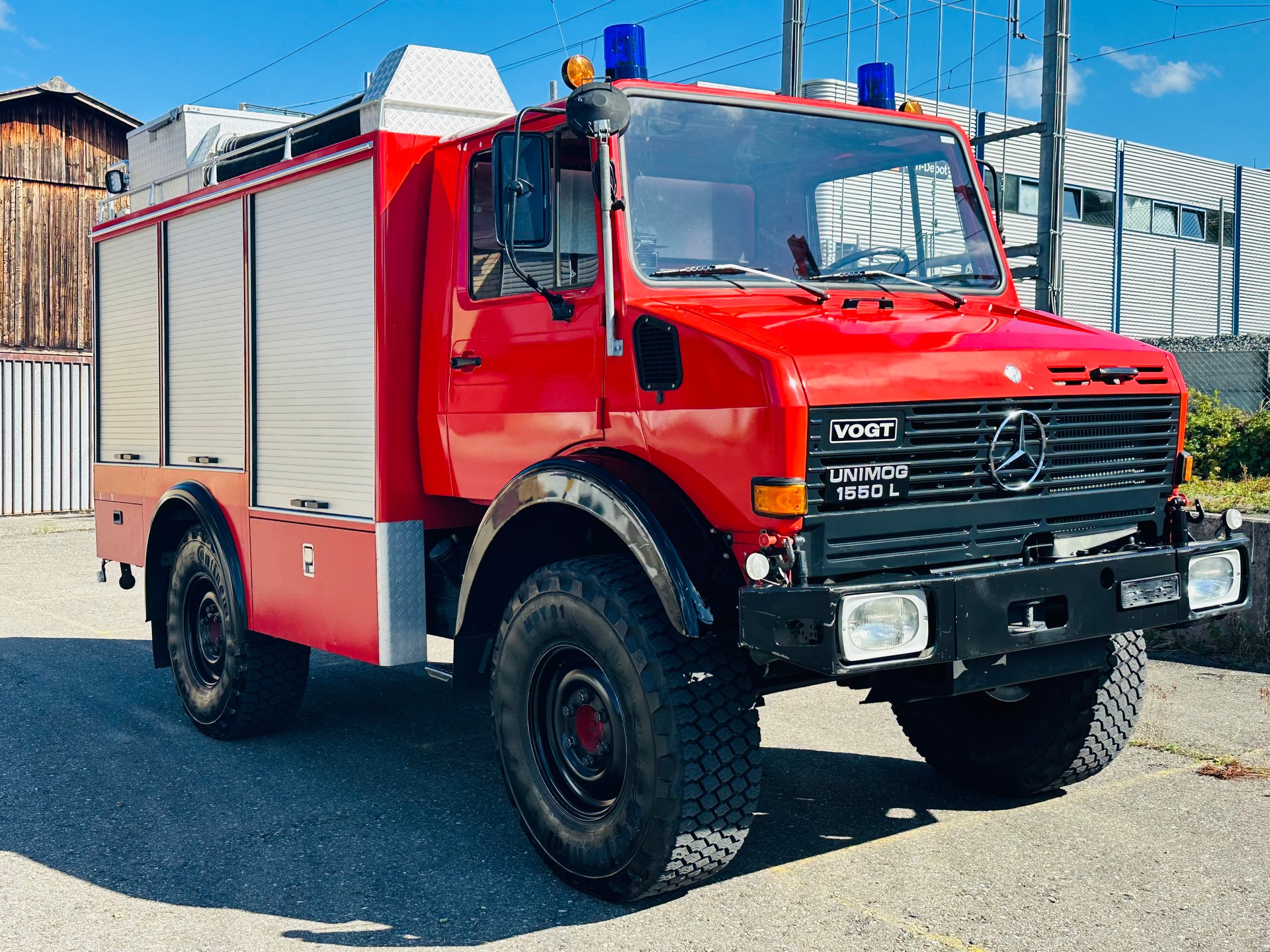 MERCEDES-BENZ UNIMOG U 1550 L-image-1