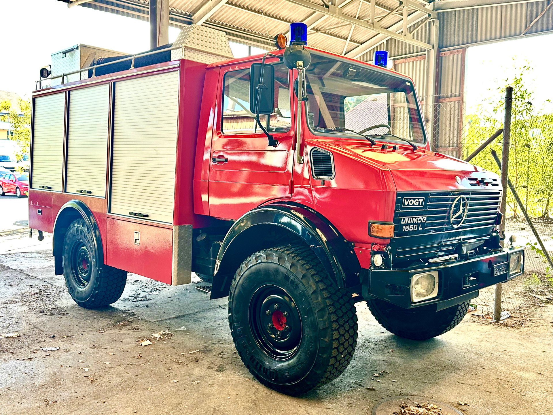 MERCEDES-BENZ UNIMOG U 1550 L-image-8