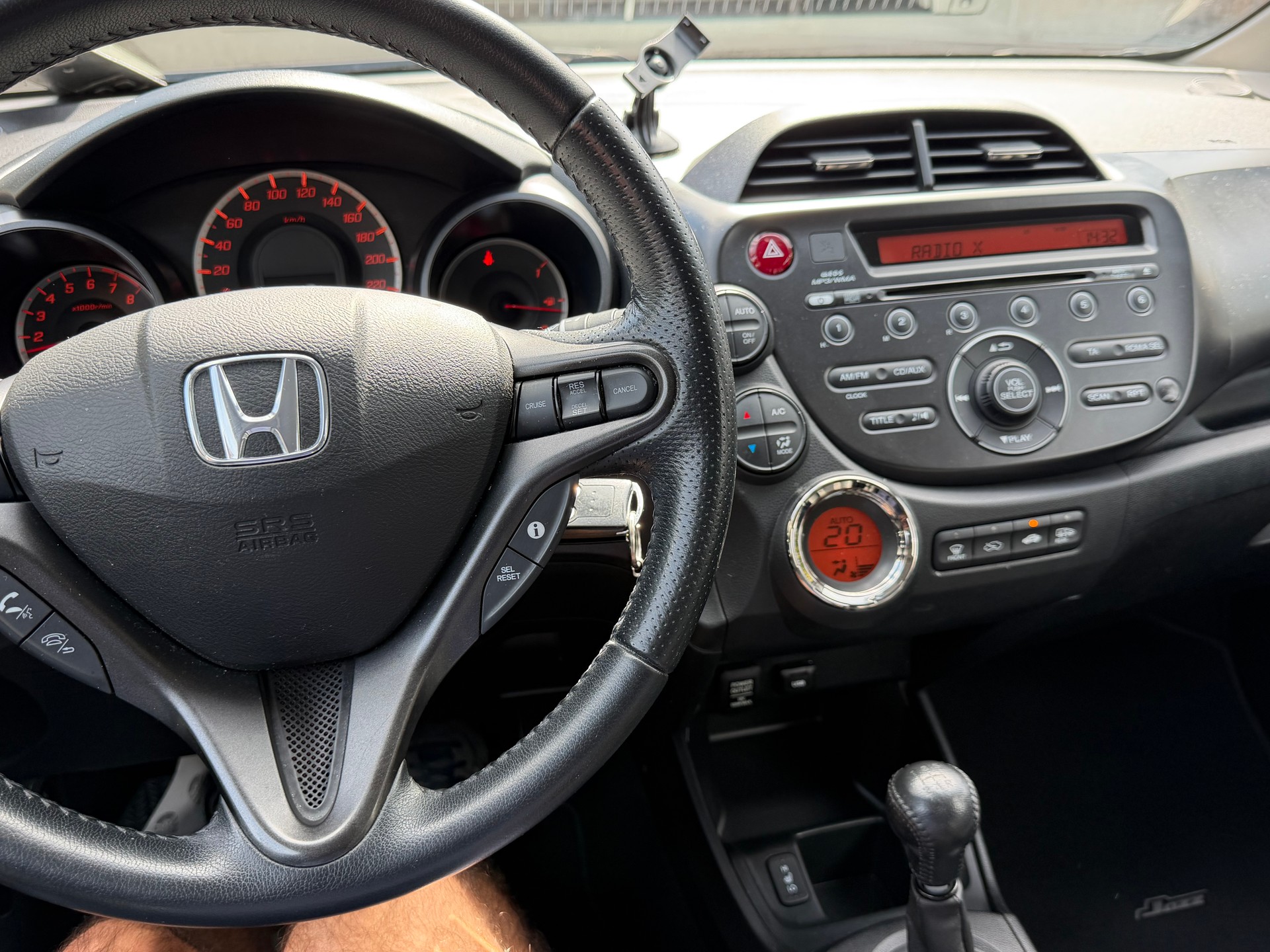 HONDA Jazz 1.4i Exclusive-image-4