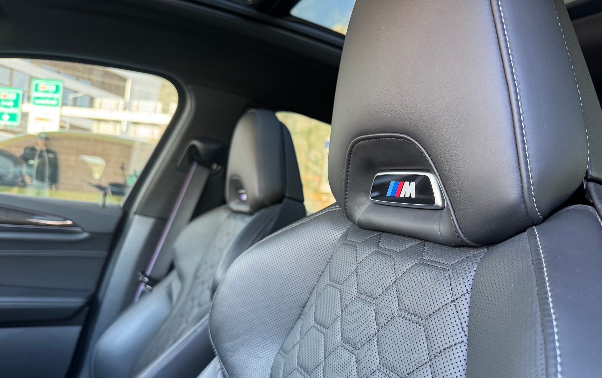 BMW X4M xDrive M Competition Steptronic-image-10