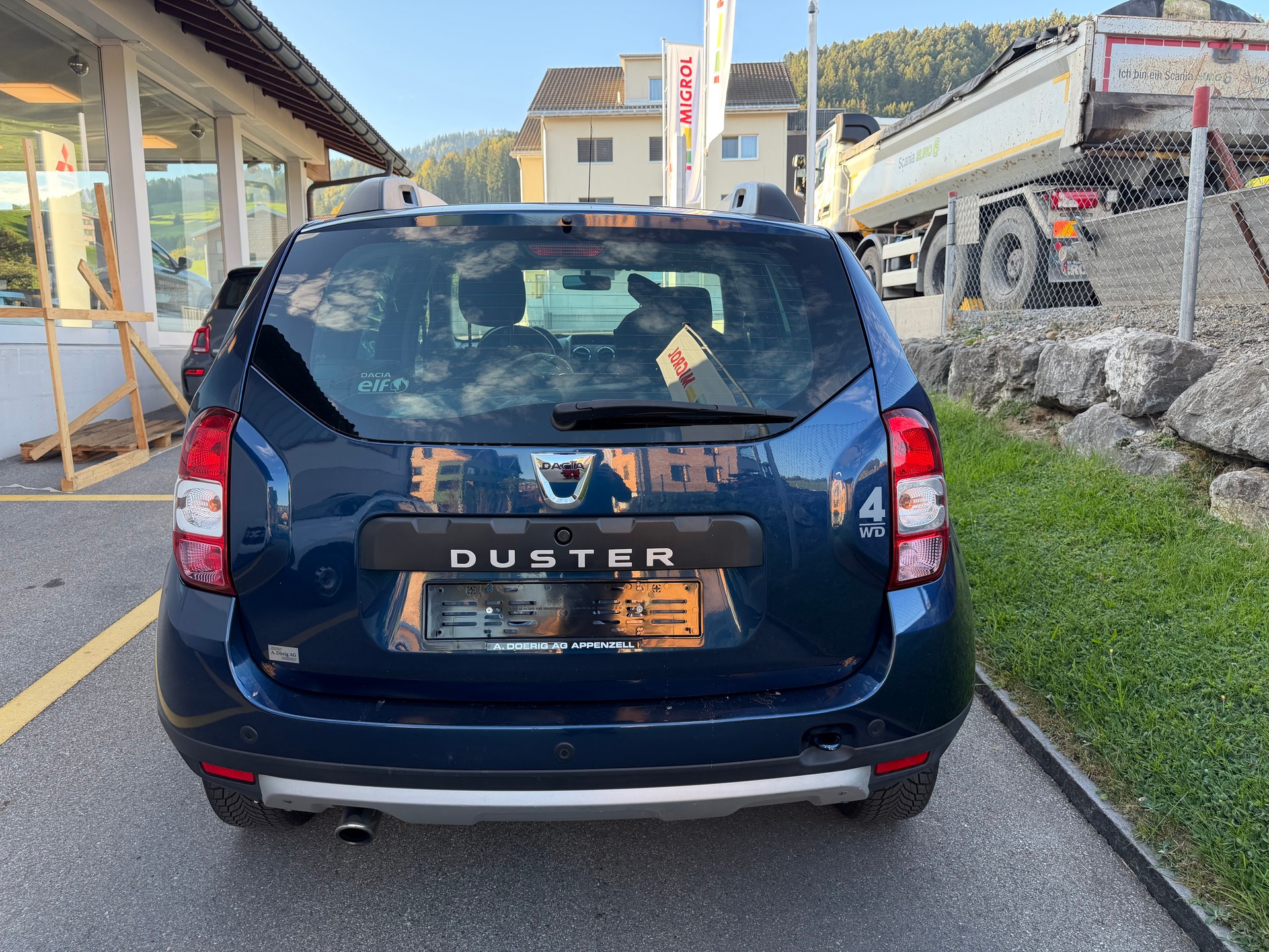 DACIA Duster 1.2 T Privilège 4x4-image-3