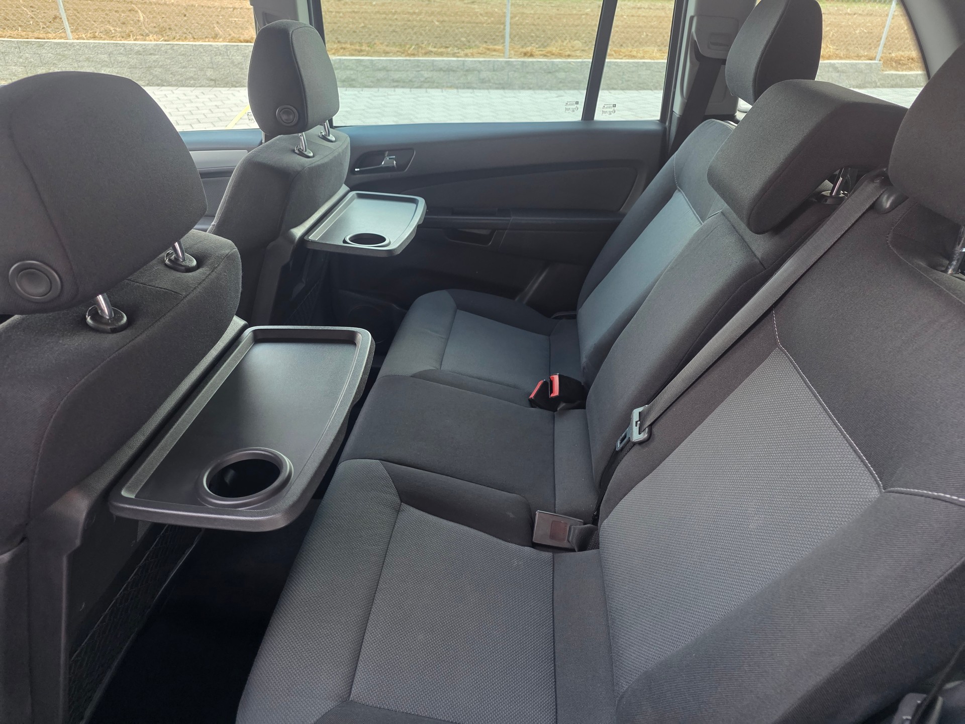OPEL Zafira 1.8i 16V Enjoy-image-11