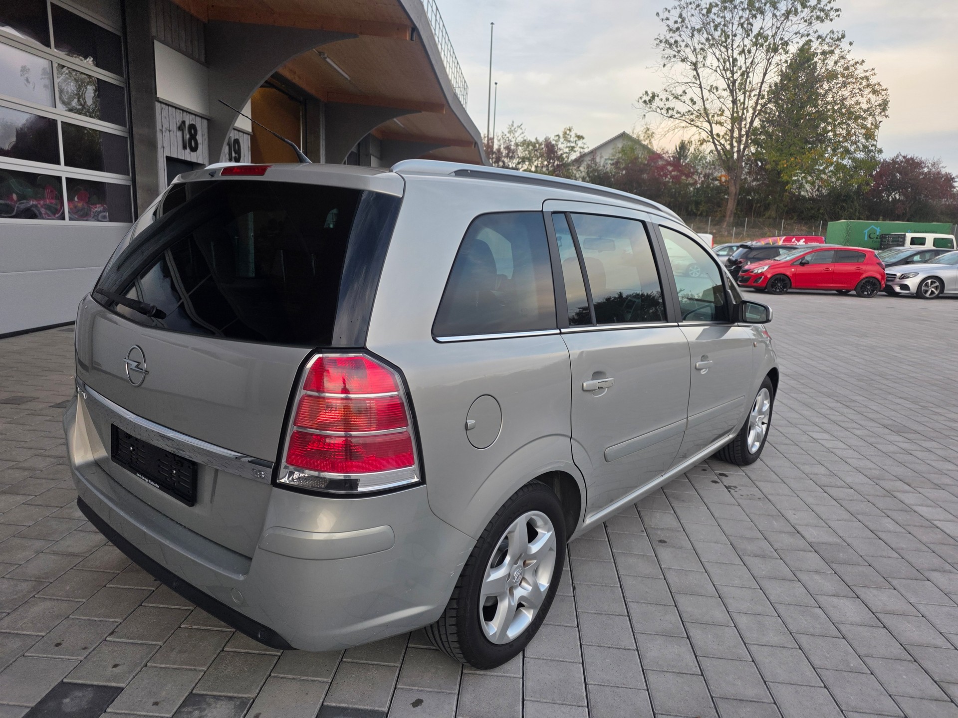 OPEL Zafira 1.8i 16V Enjoy-image-4
