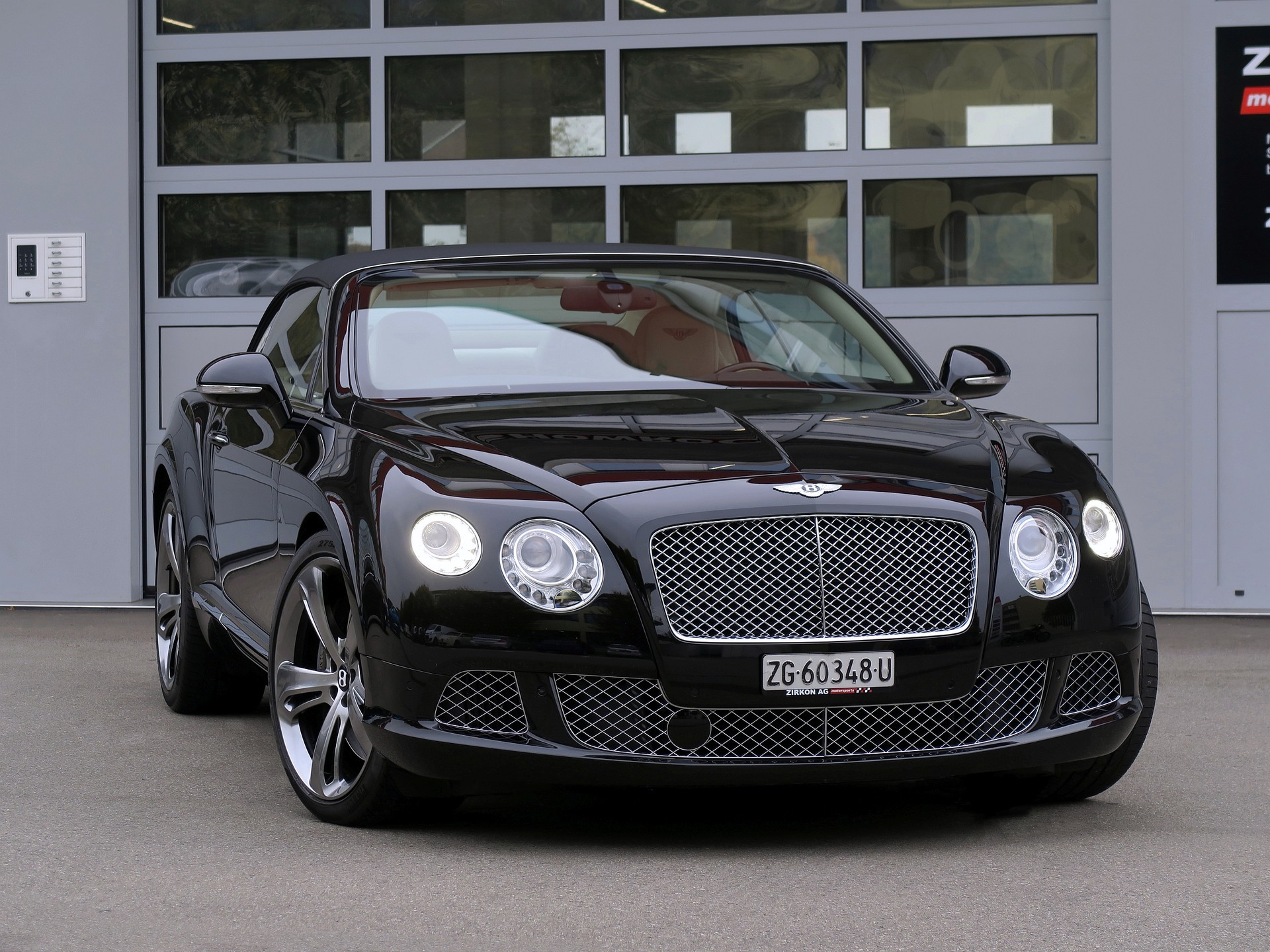 BENTLEY Continental GTC 6.0 W12-image-0