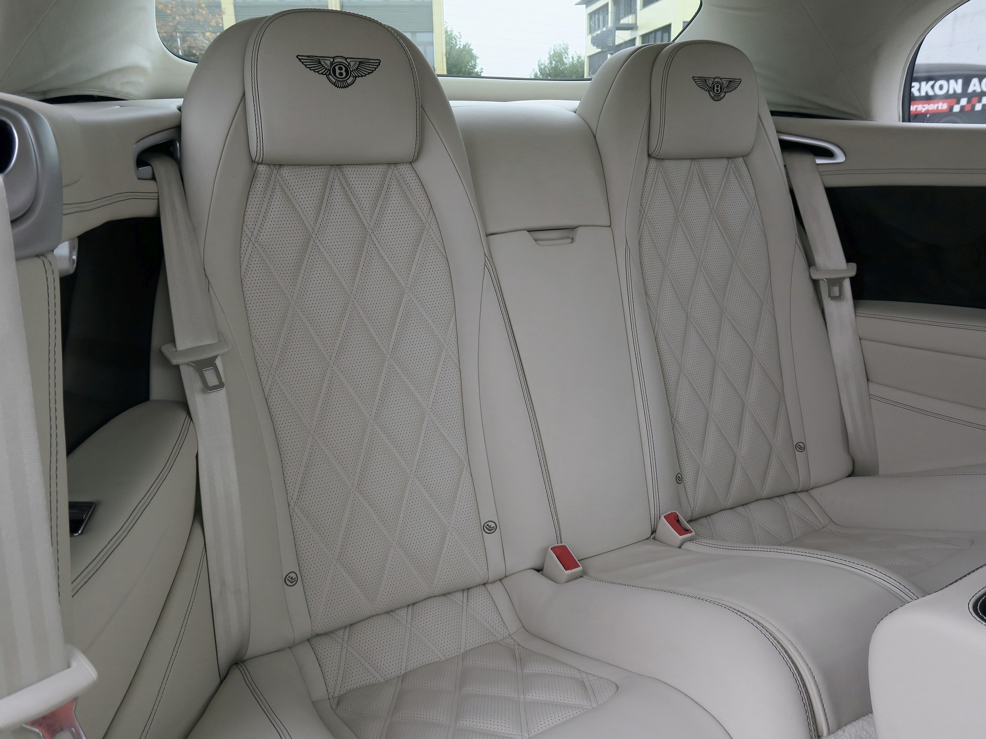 BENTLEY Continental GTC 6.0 W12-image-20