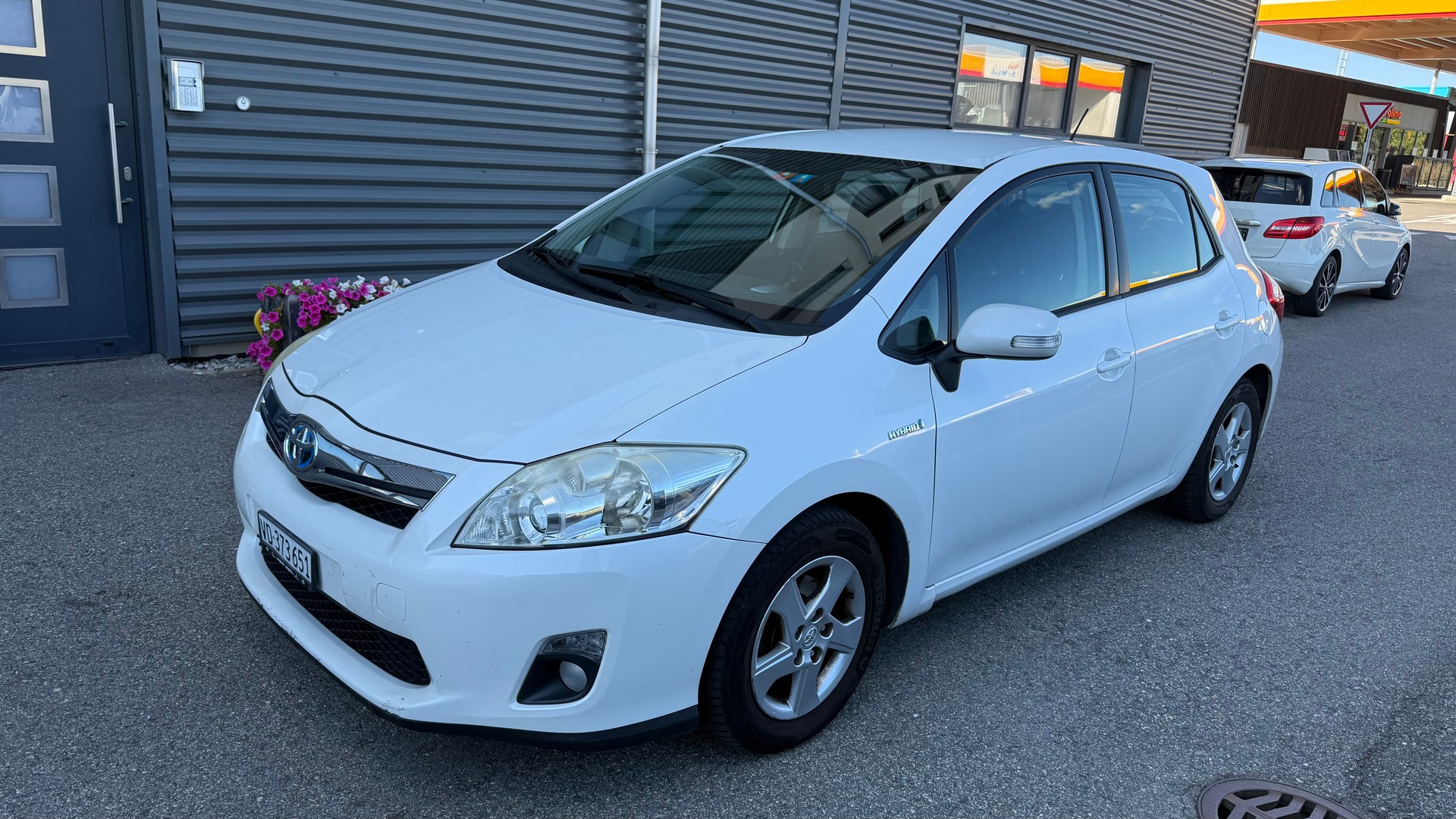TOYOTA Auris 1.8 16V HSD Linea Luna-image-5