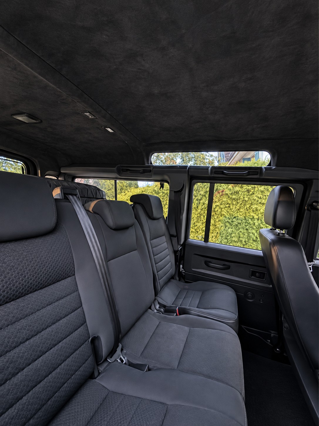 LAND ROVER 2.4 Tdi SW-image-4