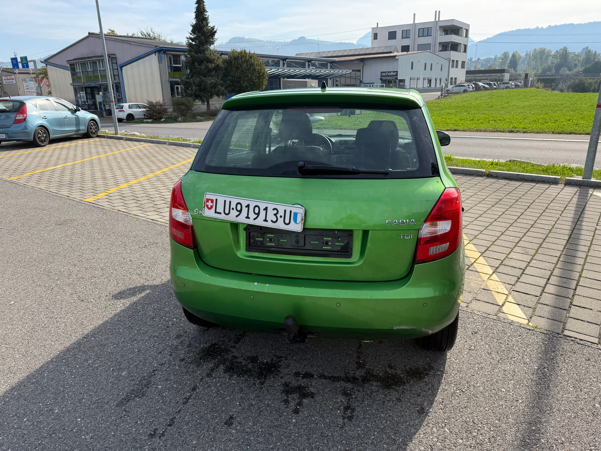 SKODA Fabia 1.6 TDI Elegance-image-3
