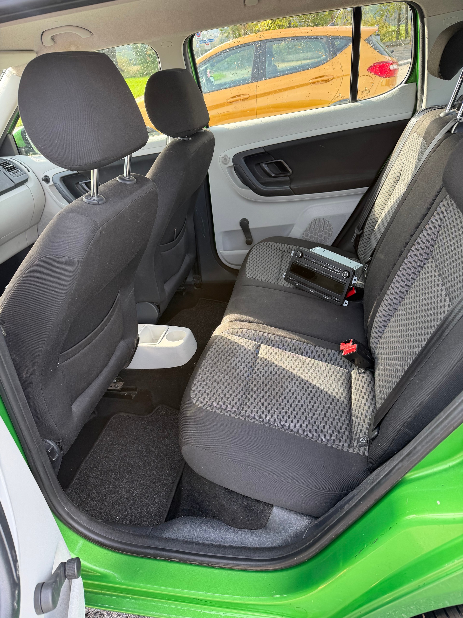 SKODA Fabia 1.6 TDI Elegance-image-10