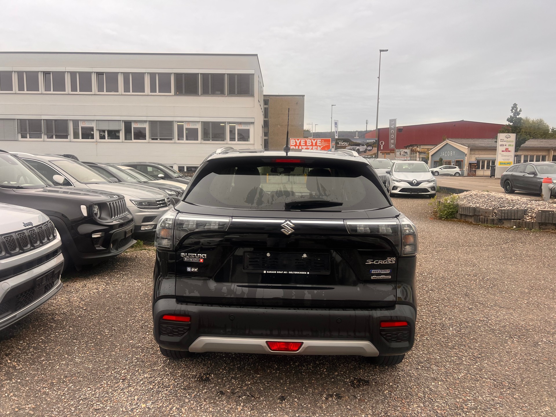 SUZUKI SX4 S-Cross 1.4 16V Compact Top Hybrid 4WD Automatic-image-3