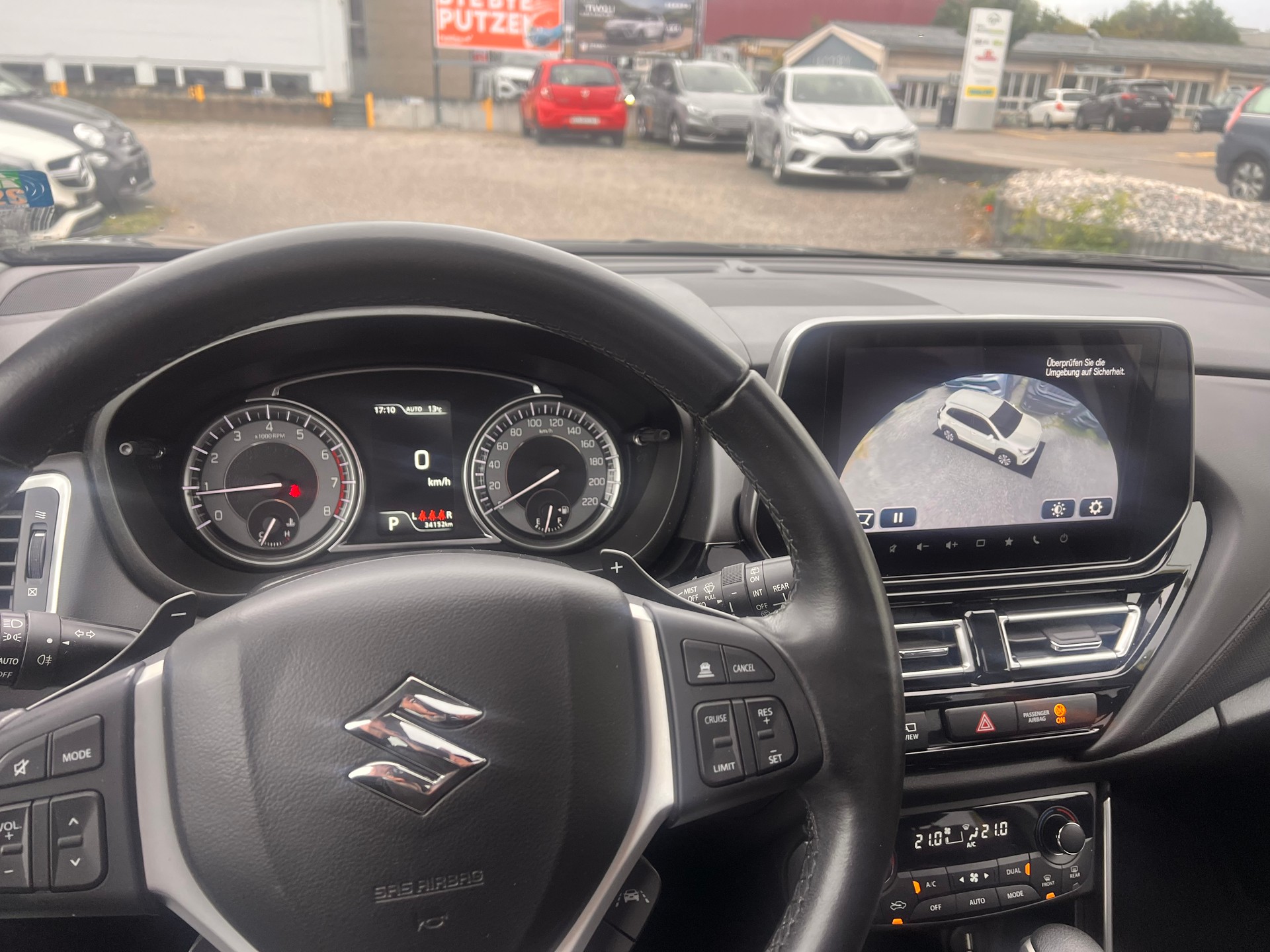 SUZUKI SX4 S-Cross 1.4 16V Compact Top Hybrid 4WD Automatic-image-14