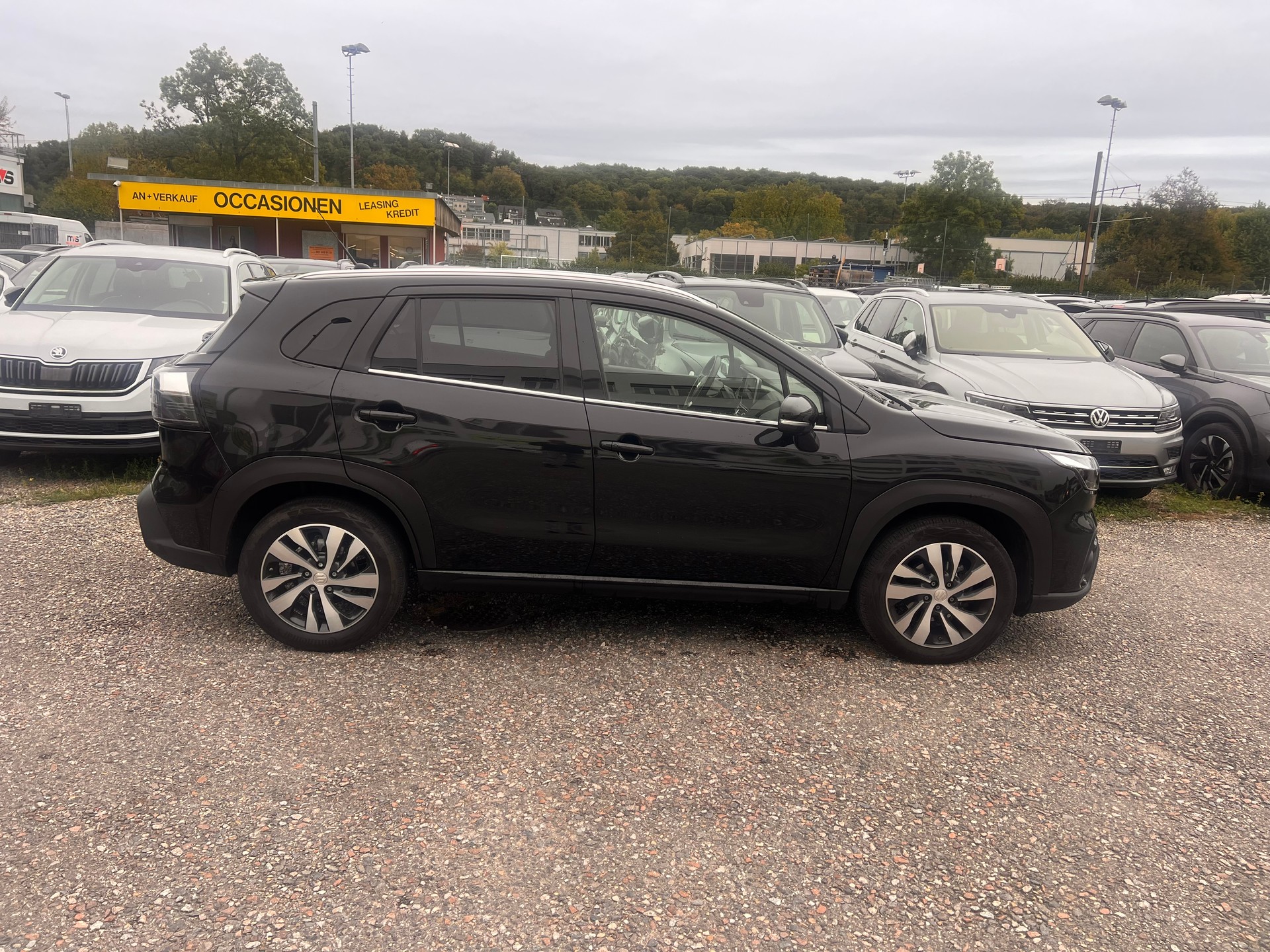 SUZUKI SX4 S-Cross 1.4 16V Compact Top Hybrid 4WD Automatic-image-6