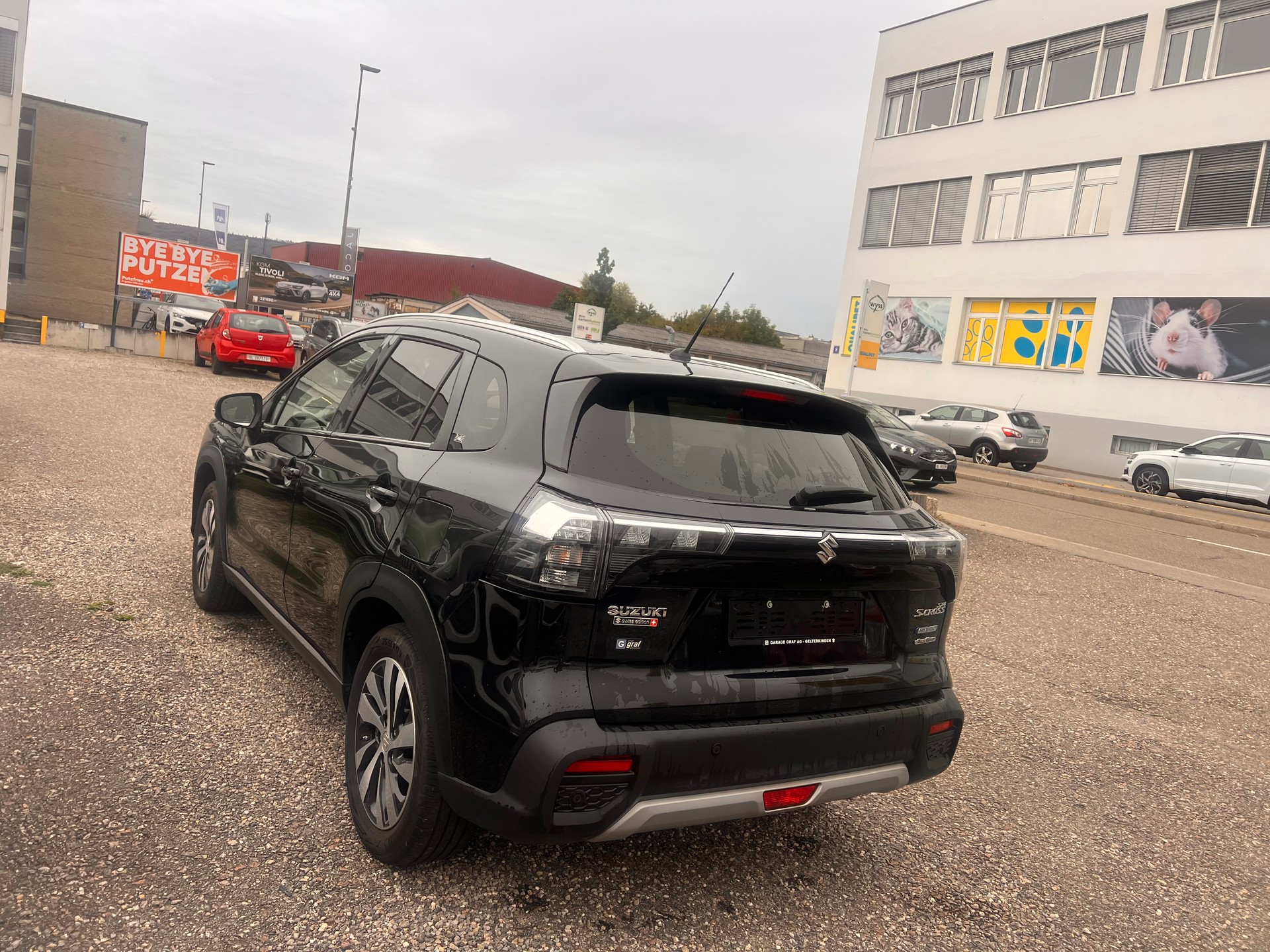 SUZUKI SX4 S-Cross 1.4 16V Compact Top Hybrid 4WD Automatic-image-4