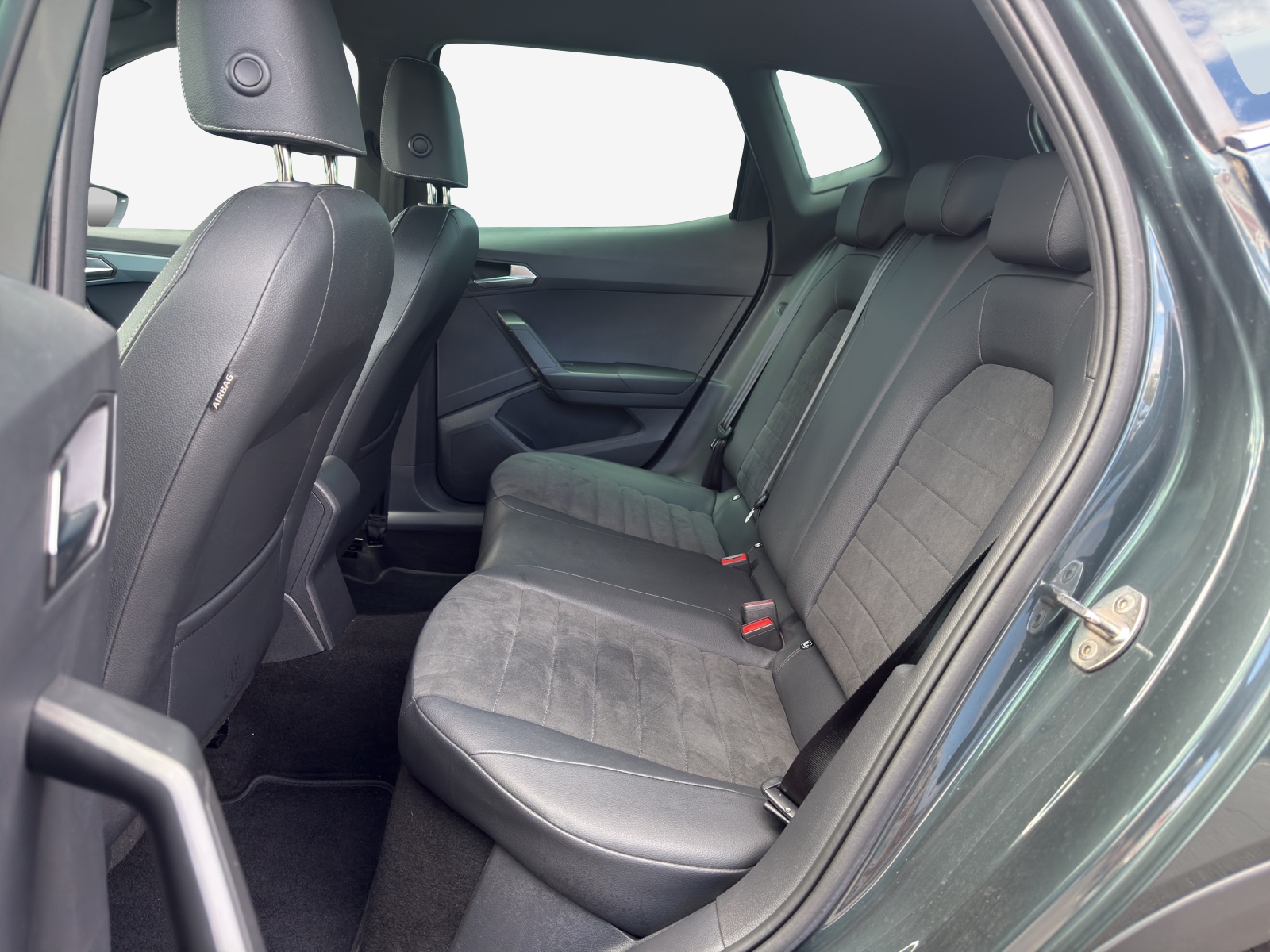SEAT Arona 1.0 TSI Eco Xperience DSG-image-11
