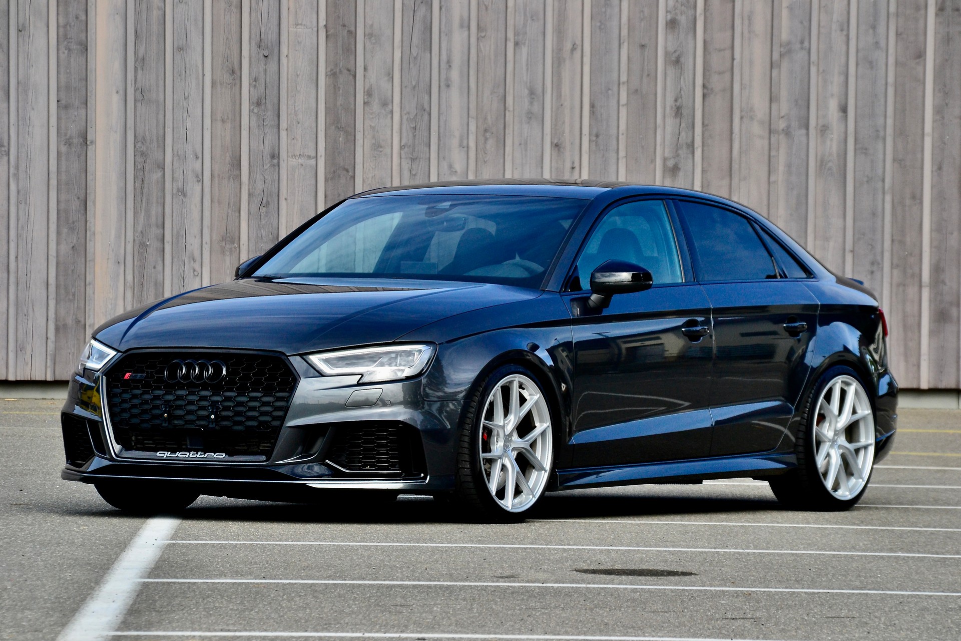 AUDI 2.5 T FSI quattro S-Tronic-image-0