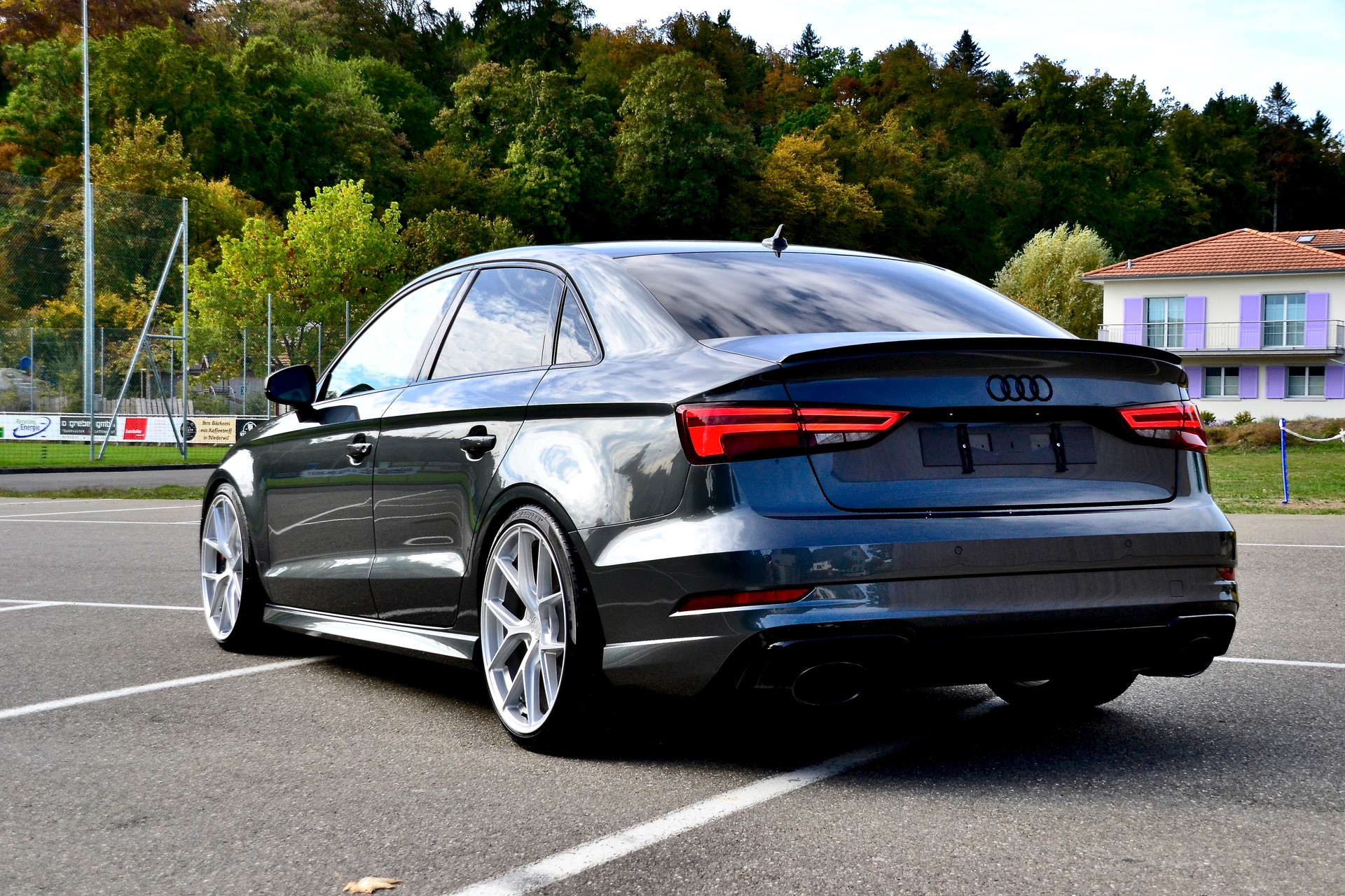 AUDI 2.5 T FSI quattro S-Tronic-image-1
