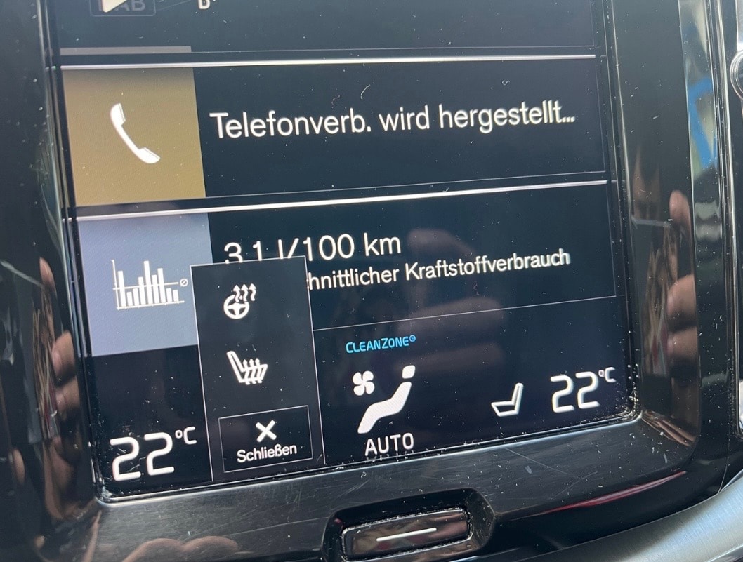 VOLVO XC60 D4 AWD Momentum Geartronic-image-10