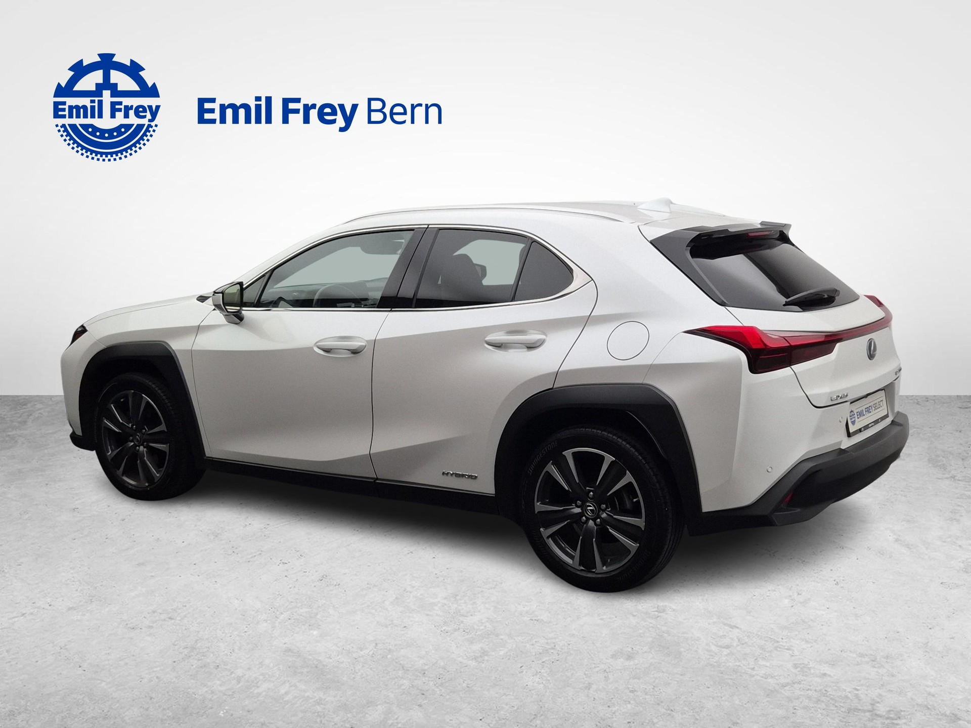 LEXUS UX 250h Excellence-image-8
