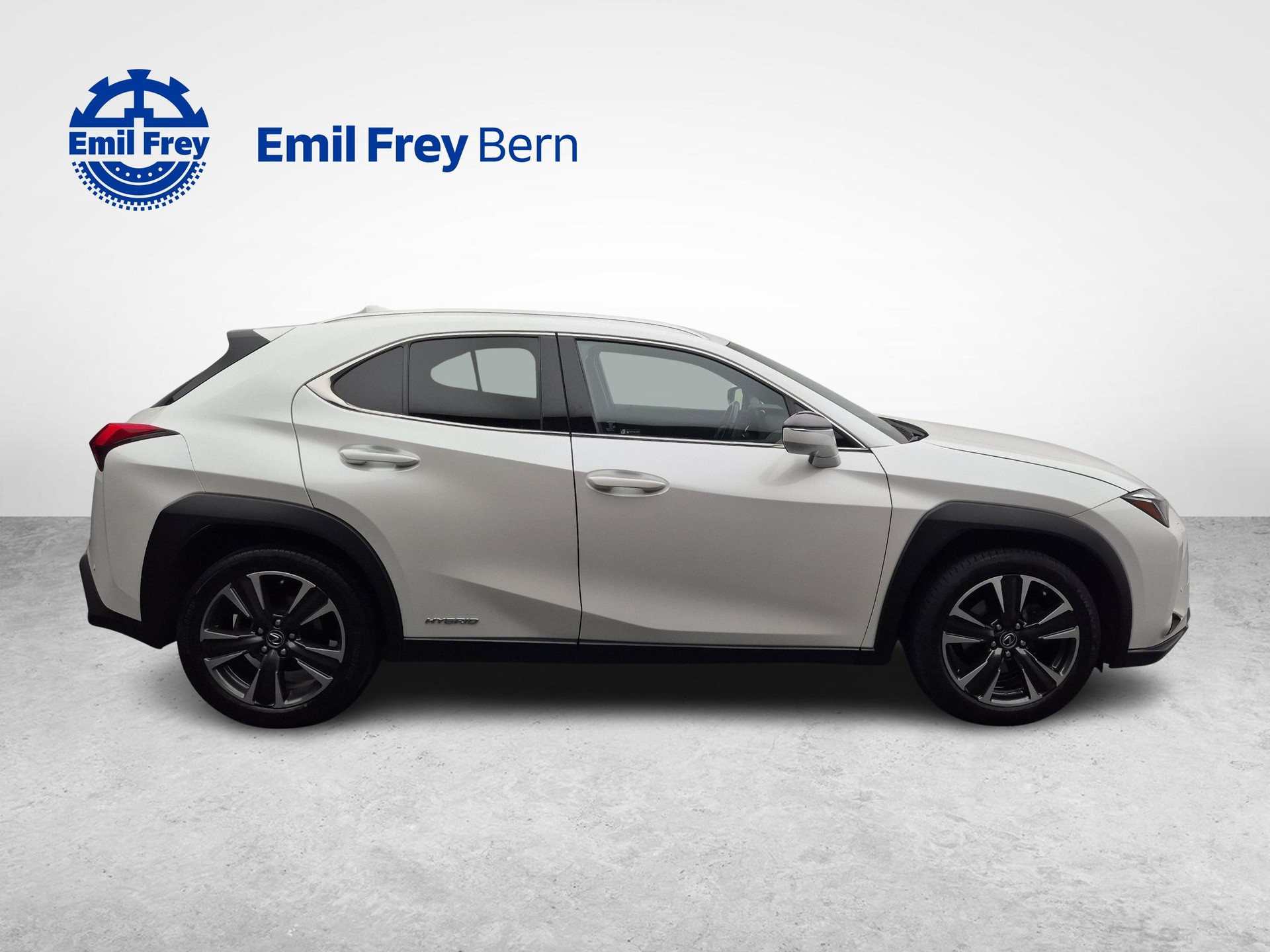 LEXUS UX 250h Excellence-image-5