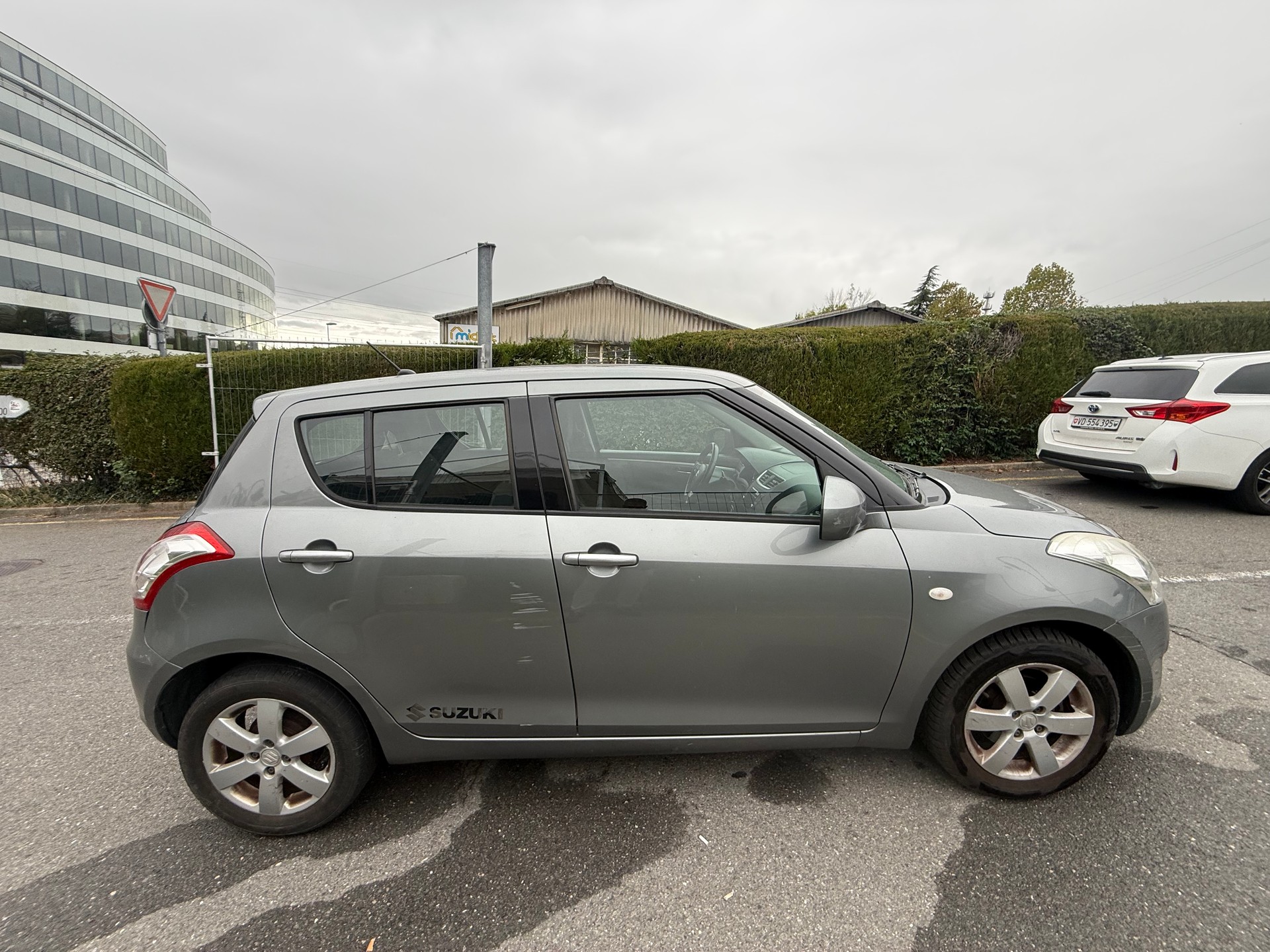 SUZUKI Swift 1.2i 16V GL-image-7