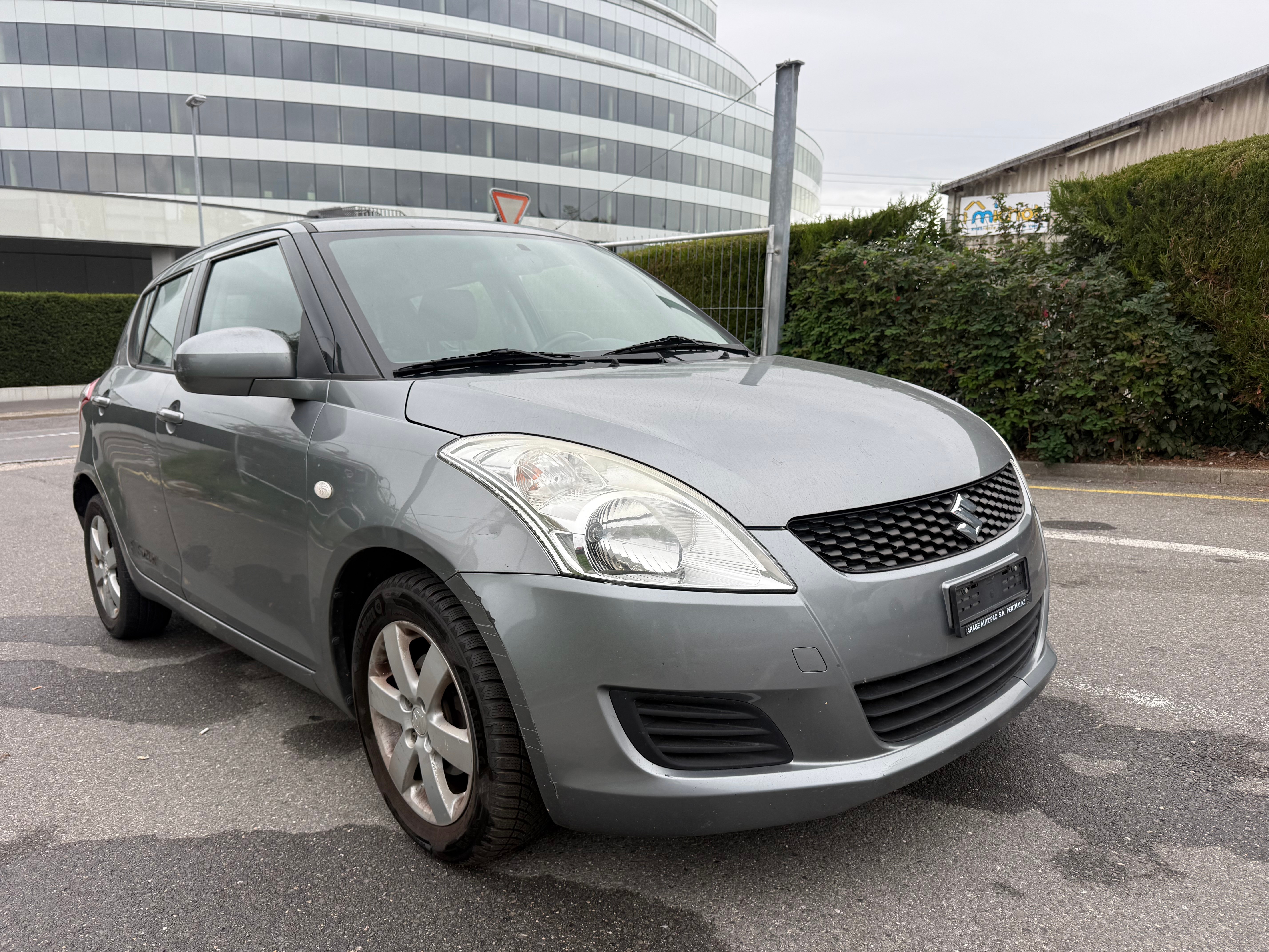 Car photo