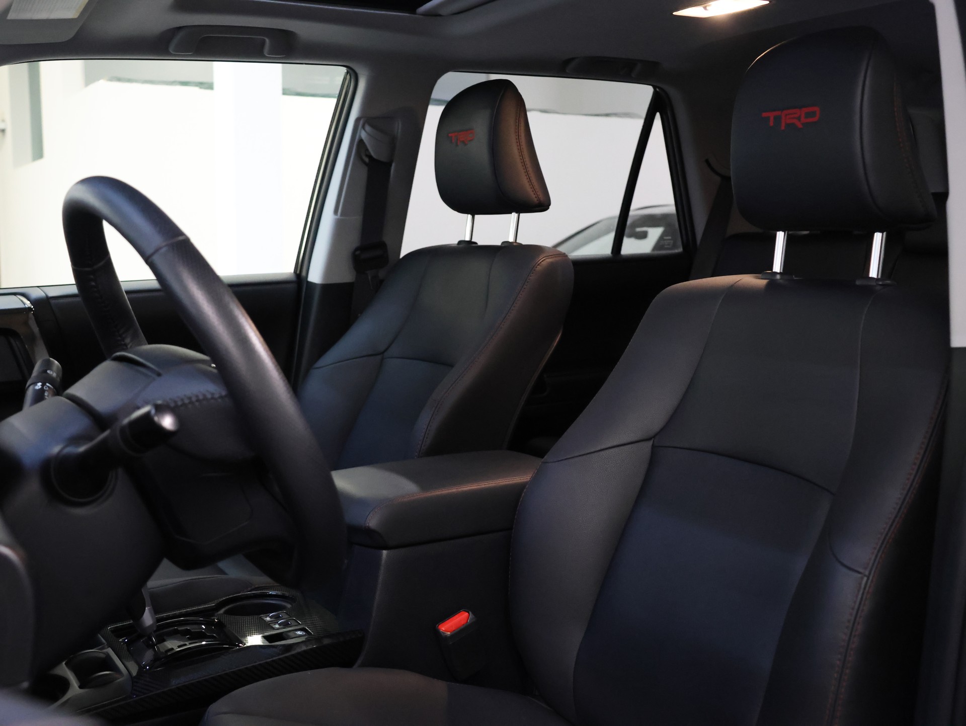 TOYOTA 4-Runner TRD Offroad Premium-image-20