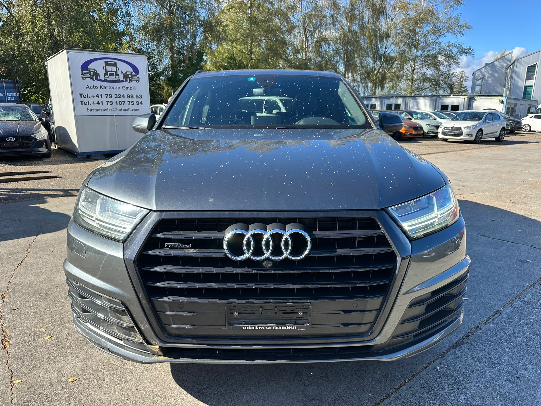 Car photo