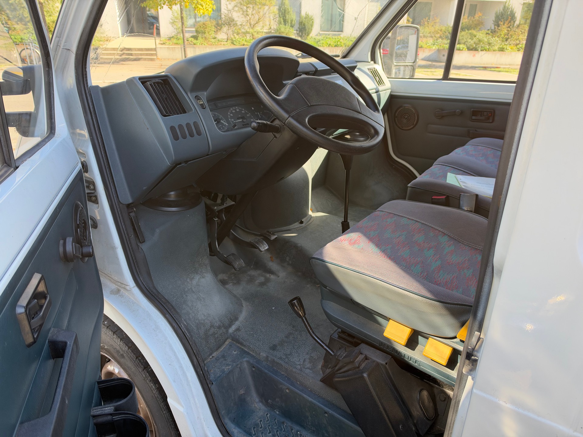 RENAULT Microbus V5 BE 2.2 4x4-image-7