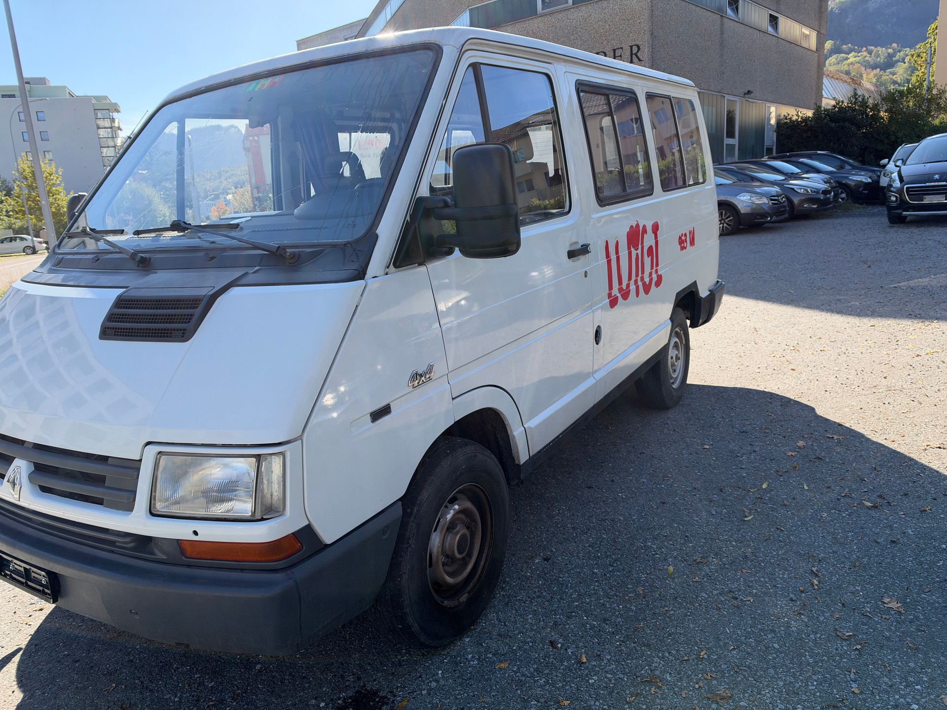 RENAULT Microbus V5 BE 2.2 4x4-image-1