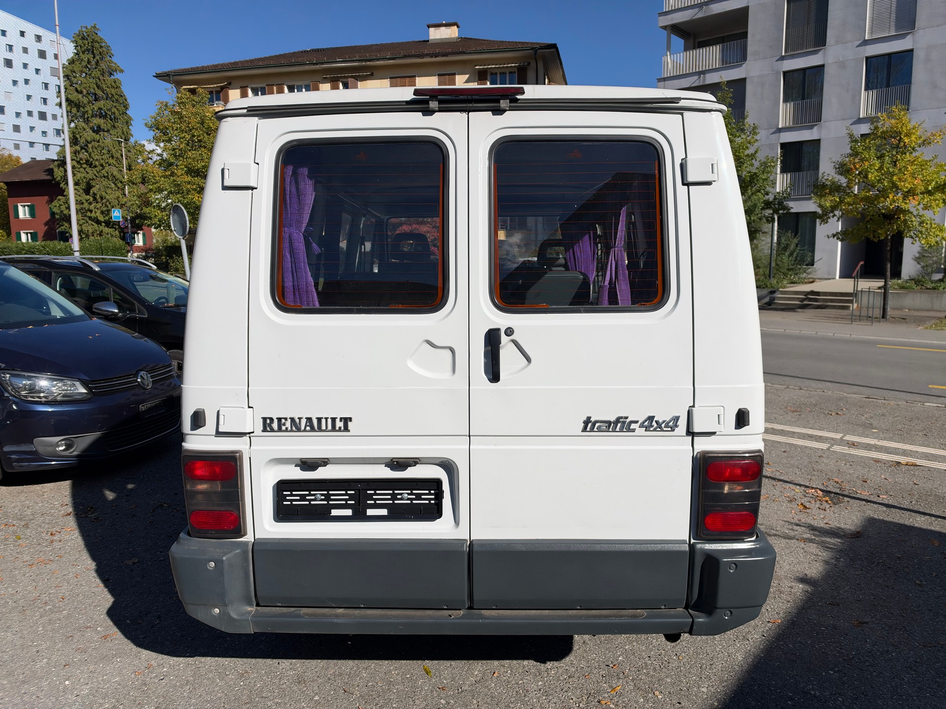 RENAULT Microbus V5 BE 2.2 4x4-image-3