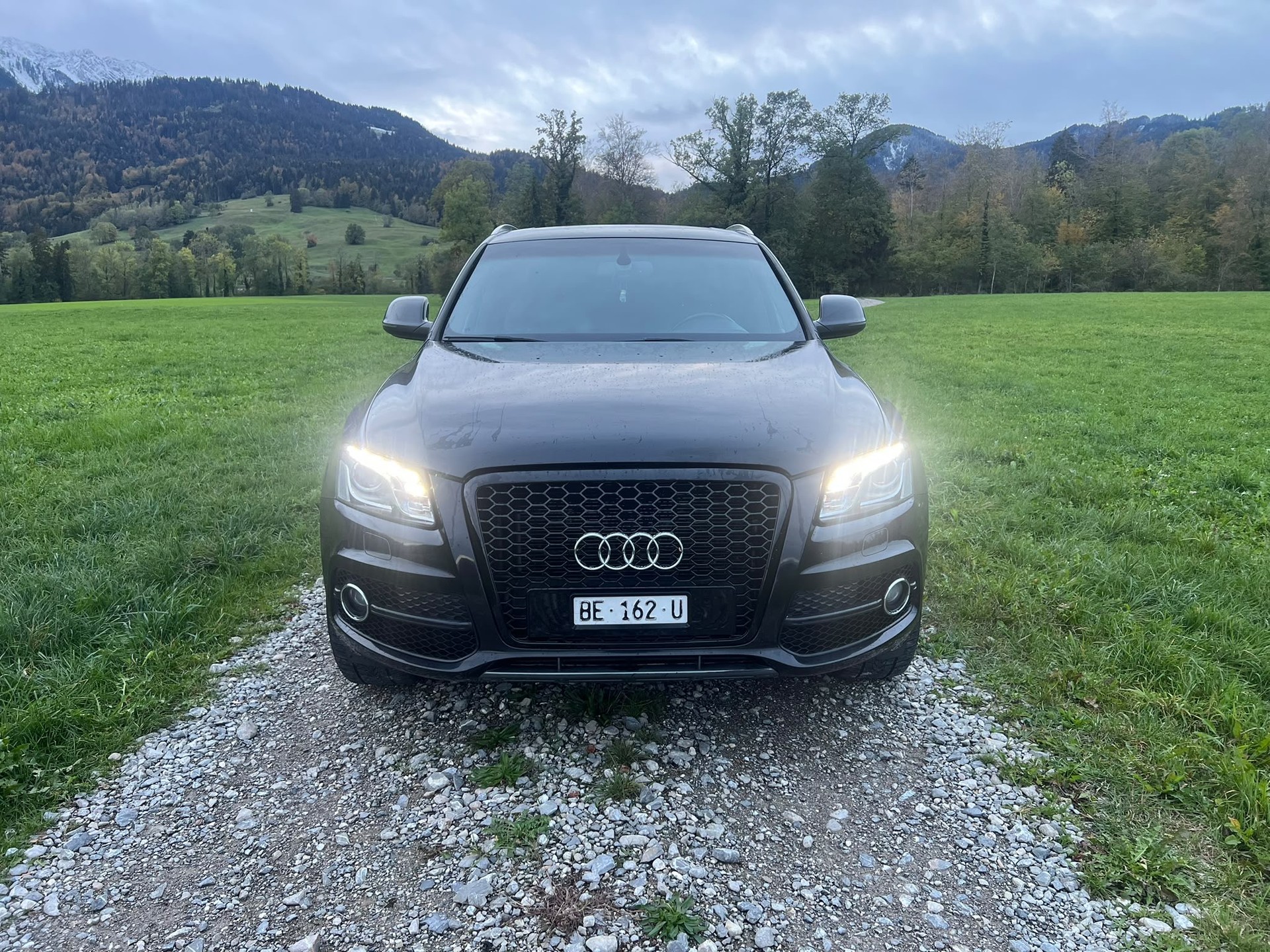 AUDI Q5 3.0 TDI quattro S-tronic-image-2