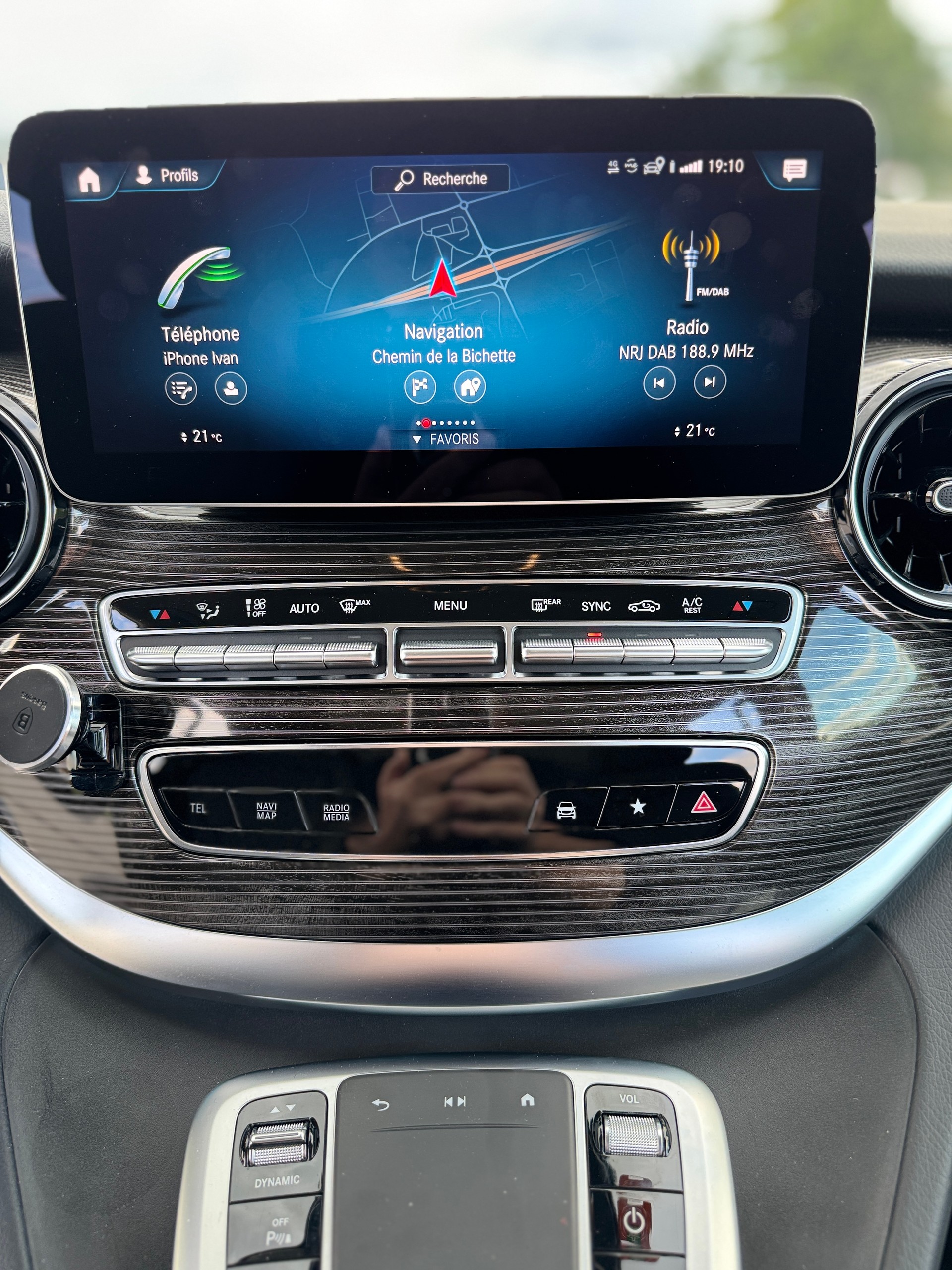MERCEDES-BENZ V 300 d ExtraLang Avantgard 4Matic 9G-Tronic-image-17