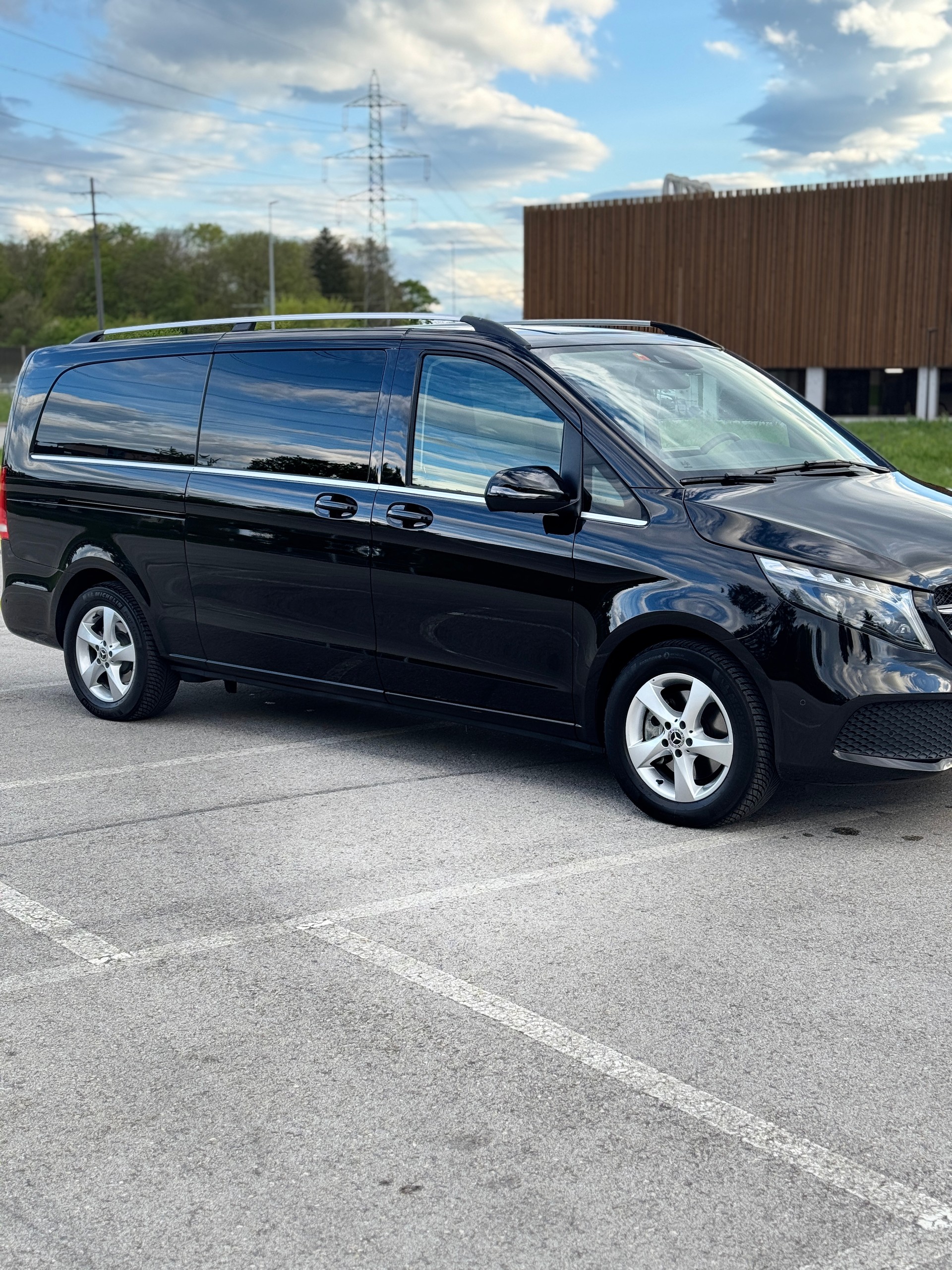 MERCEDES-BENZ V 300 d ExtraLang Avantgard 4Matic 9G-Tronic-image-7