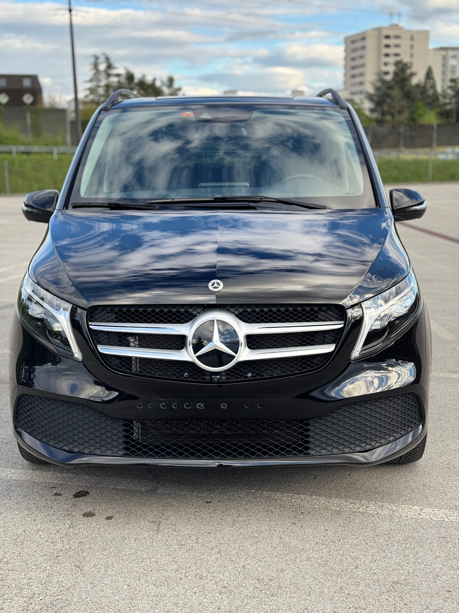 MERCEDES-BENZ V 300 d ExtraLang Avantgard 4Matic 9G-Tronic
