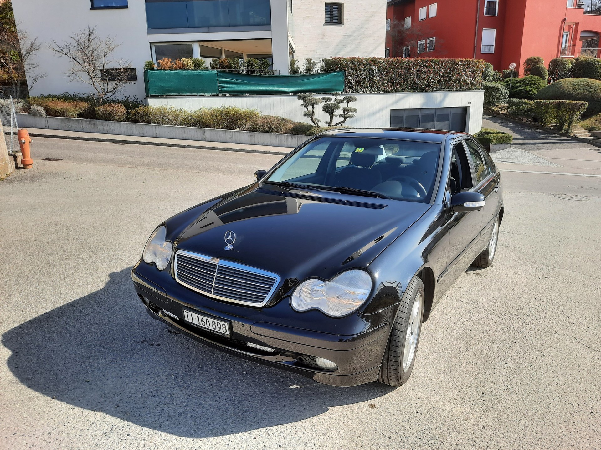 MERCEDES-BENZ C 200 CDI-image-3
